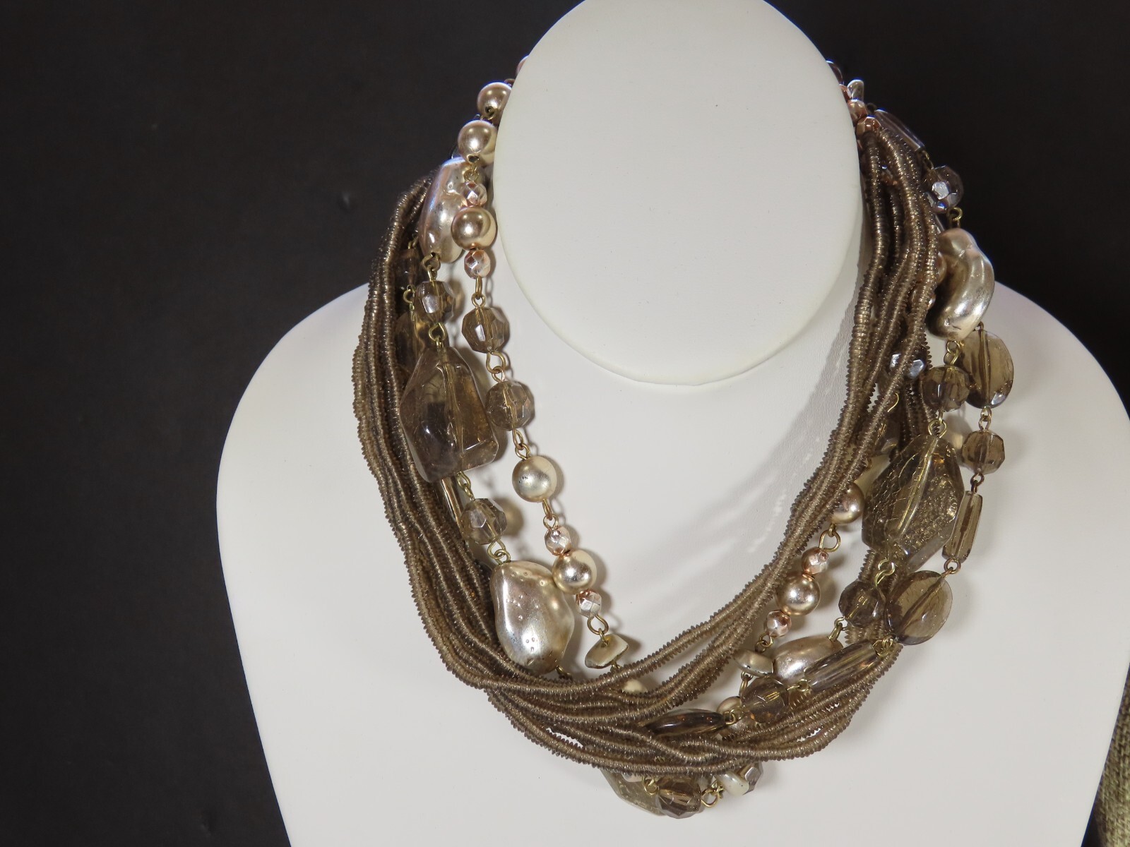 Vintage Necklace Lot Beaded Feather Lucite Coldwater Creek Icing FI + C3112