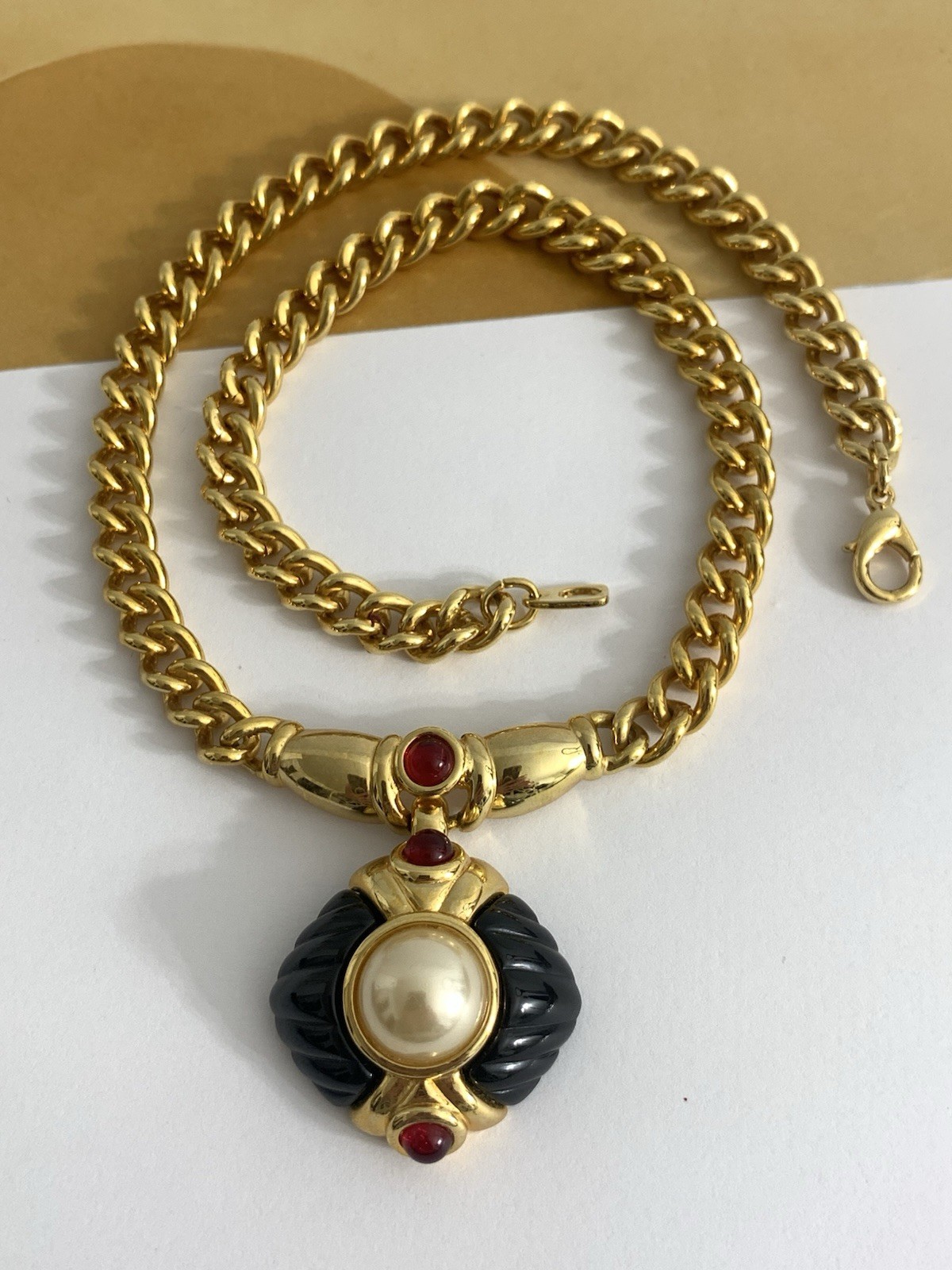 Vintage IVANA Trump Necklace Gold Tone Red Glass Cabochons Carved Black Lucite