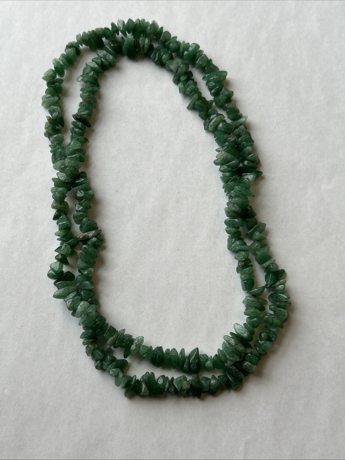 Vintage Jade Green Stone Chip Pebble Bead 36″ Long Necklace 76 grams