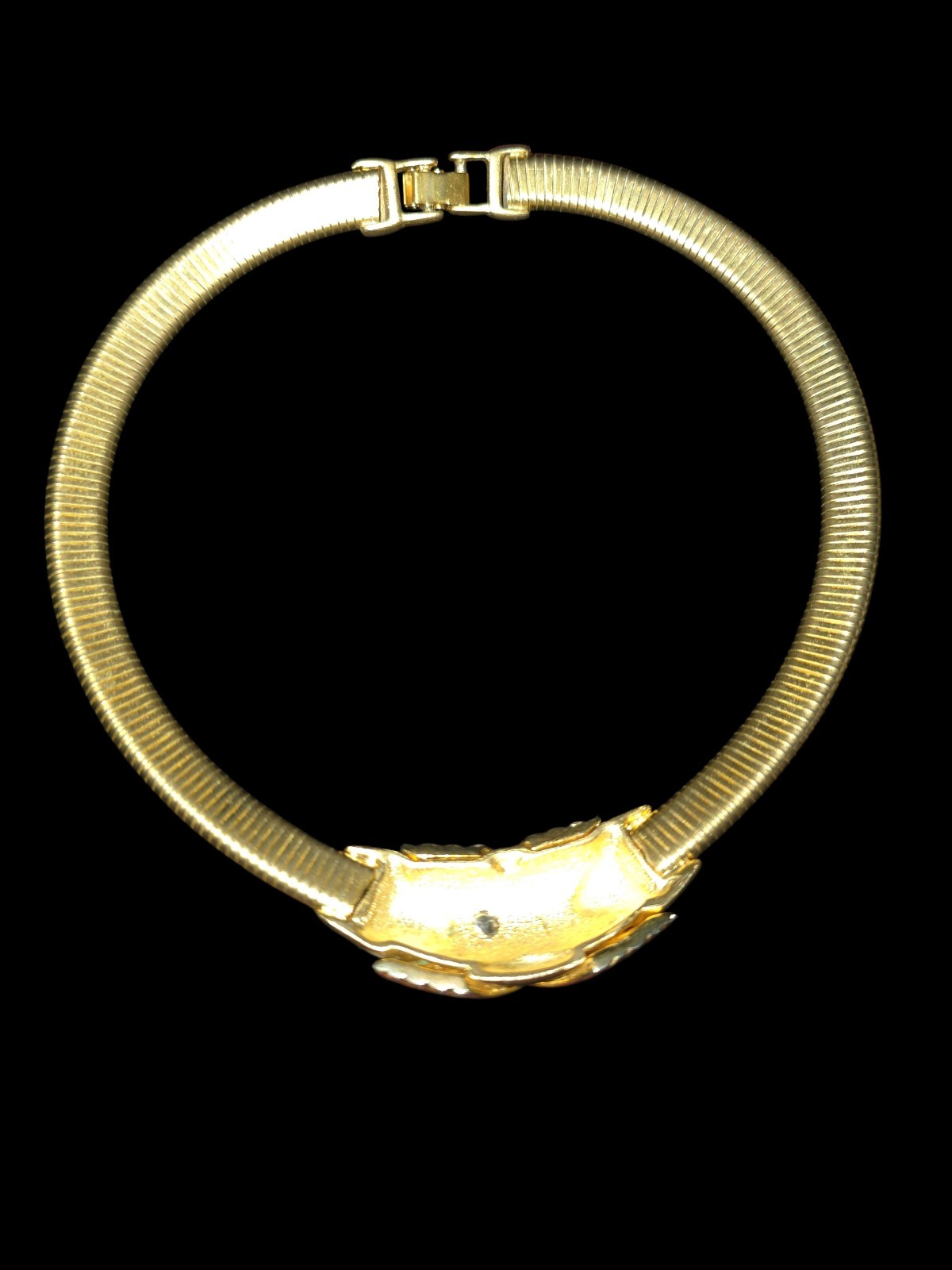 Vintage 80’s Goldtone Collar Necklace 16 In