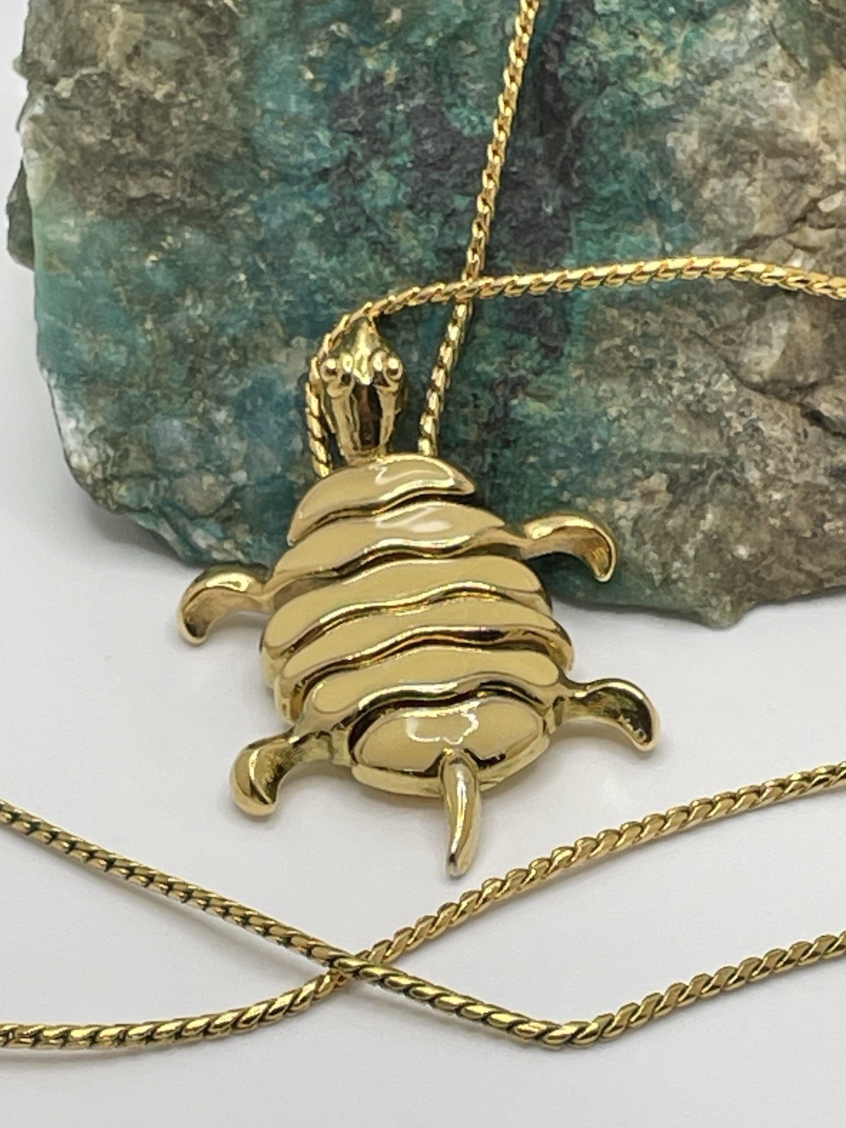 Enamel Gold Tone Articulated Turtle Pendant Necklace Estate Vintage Jointed