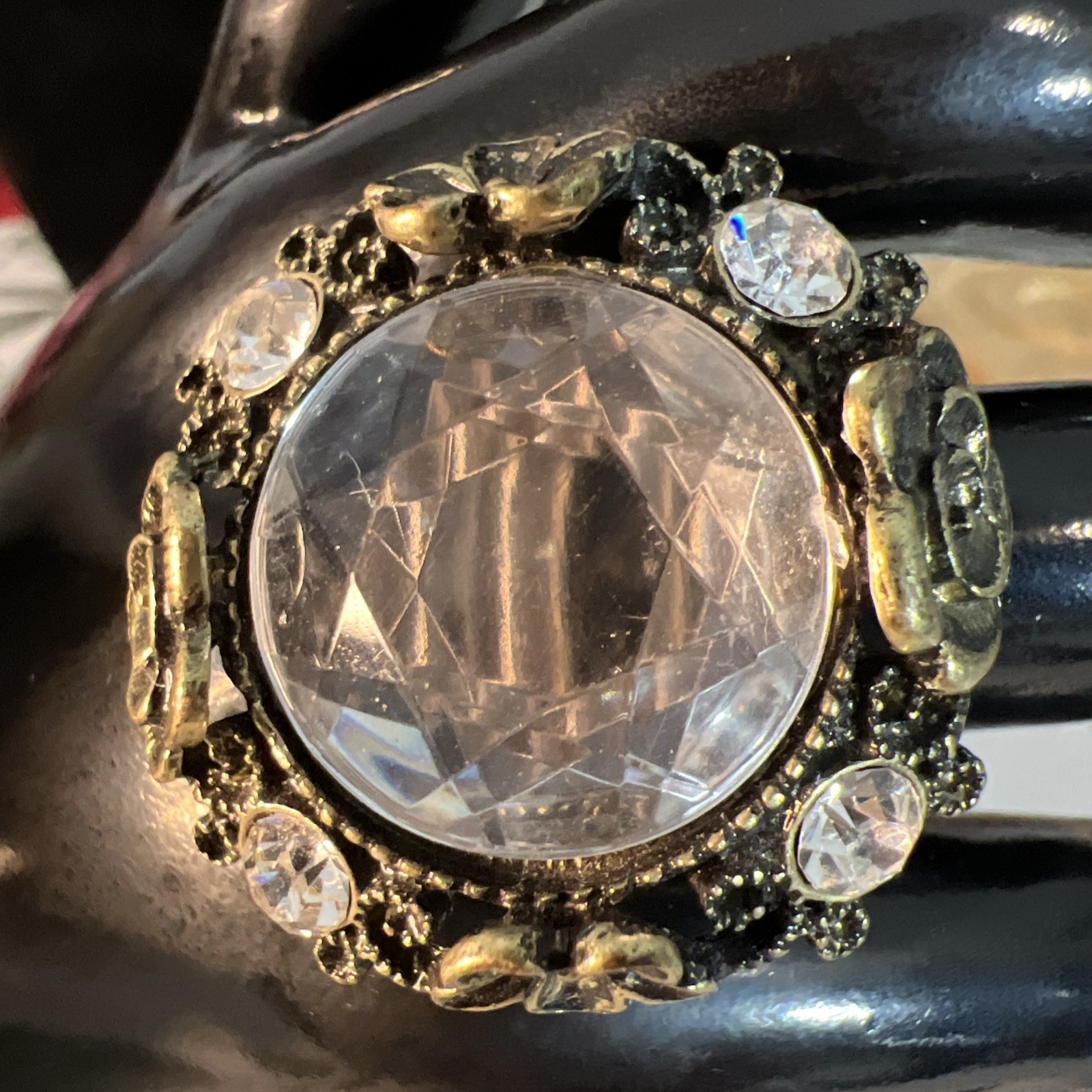 Unique Vintage Bronze Tone Rhinestone Stretch Band Ring Classic Boho Western