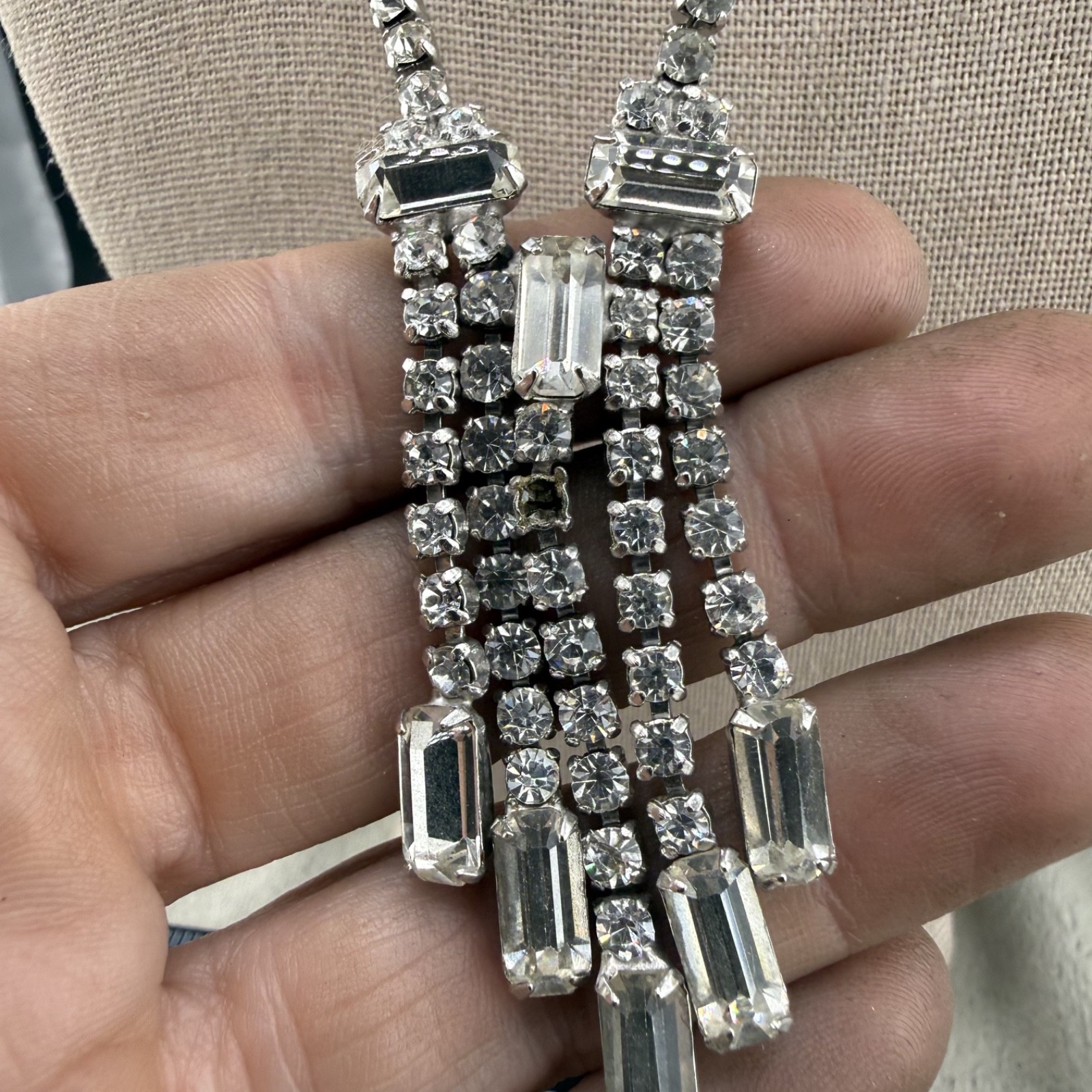 Vintage Rhinestone Necklace Silver Tone Waterfall 16” READ