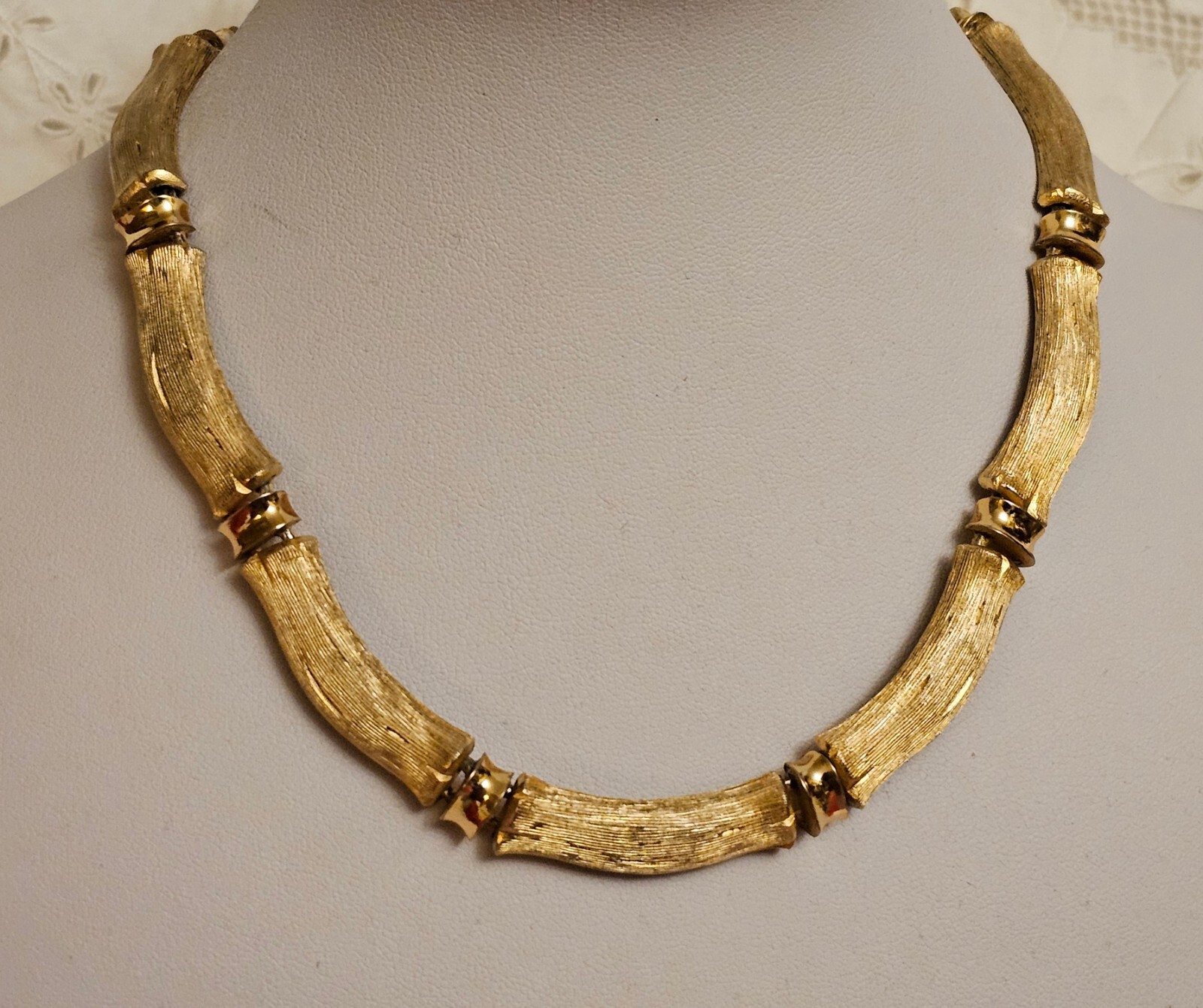 Vintage ORENA PARIS Design France Gold Plated Choker Necklace 1970’s RARE