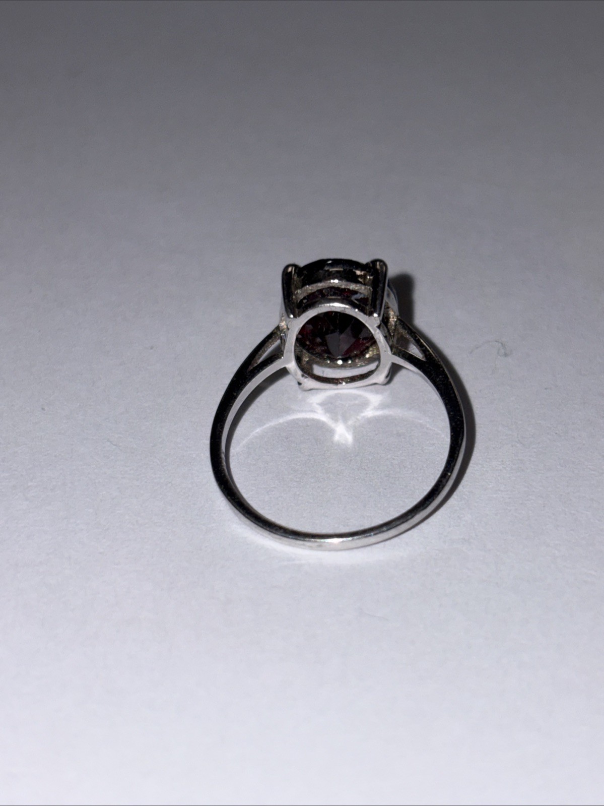 Vintage Sterling Silver Oval Dark Red Garnet Gemstone Ring Size 5