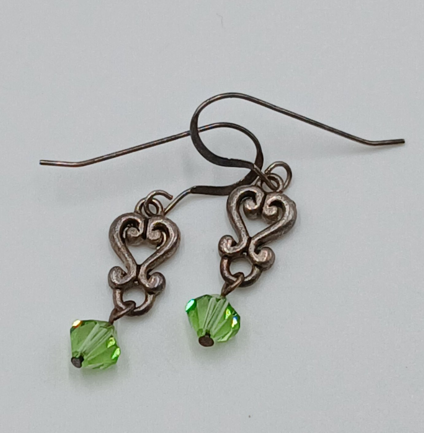VTG 925 Green Bicone Crystal Earrings 1.25in Drop Sterling Silver Heart Scroll