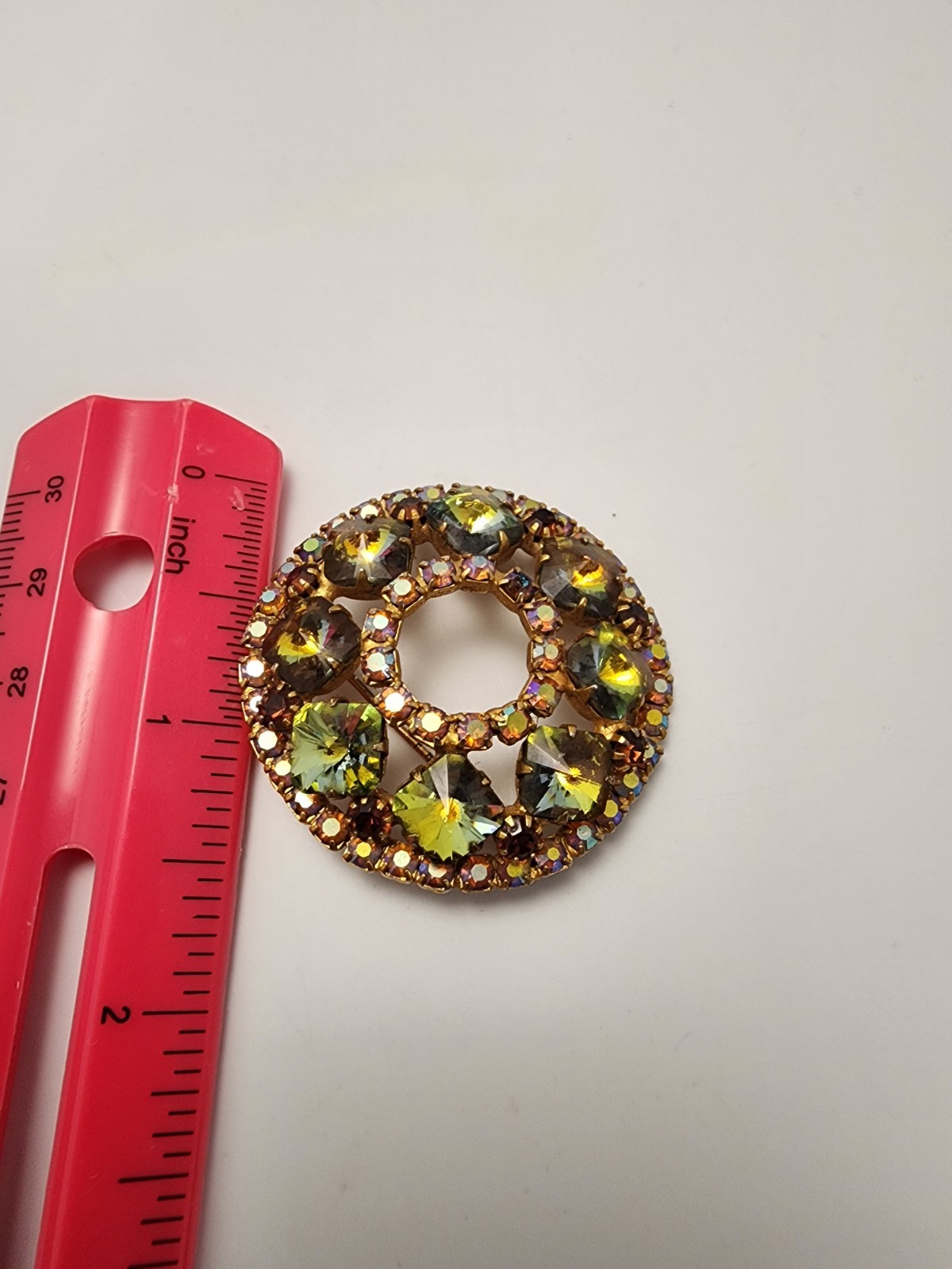 Chartreuse Rivoli Pink Aurora Borealis Wreath Brooch 1960s jewelry pendant rine