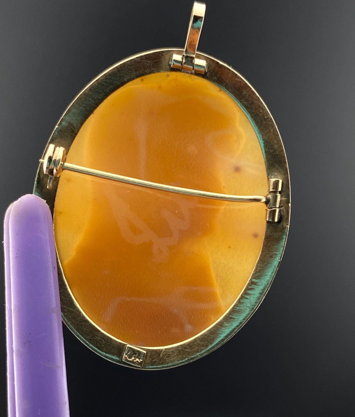 14k Gold Left Facing 1.49″ Hand Carved Cameo Brooch Pin Pendant Authentic 6.7gm