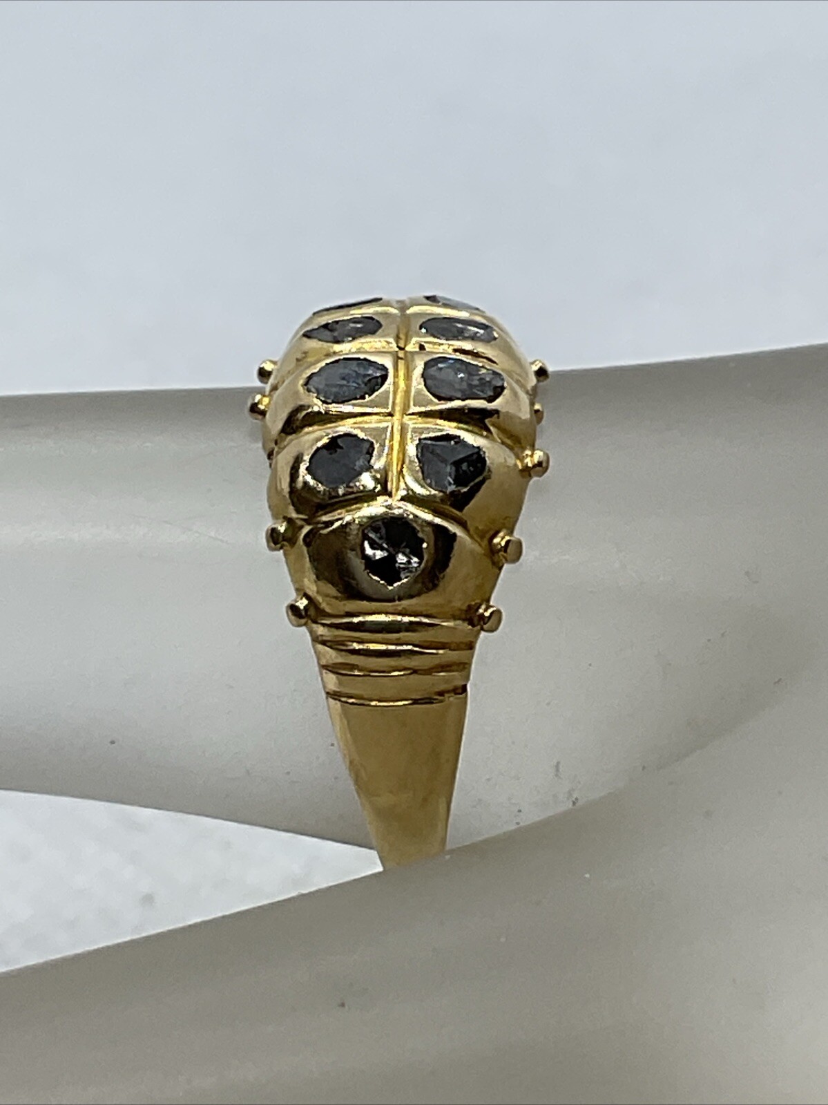 VINTAGE HANDMADE Solid 18K Yellow Gold Rose Cut Diamonds Ladies Band Ring 2gr.