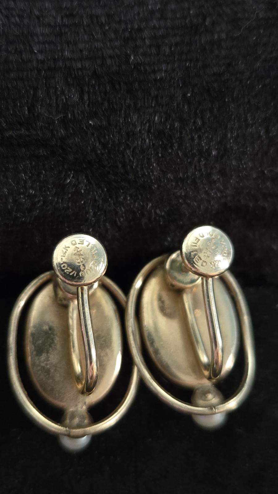 Signed CARL-ART 12k Gold Filled, Hand Painted Brooch And Earring Set.