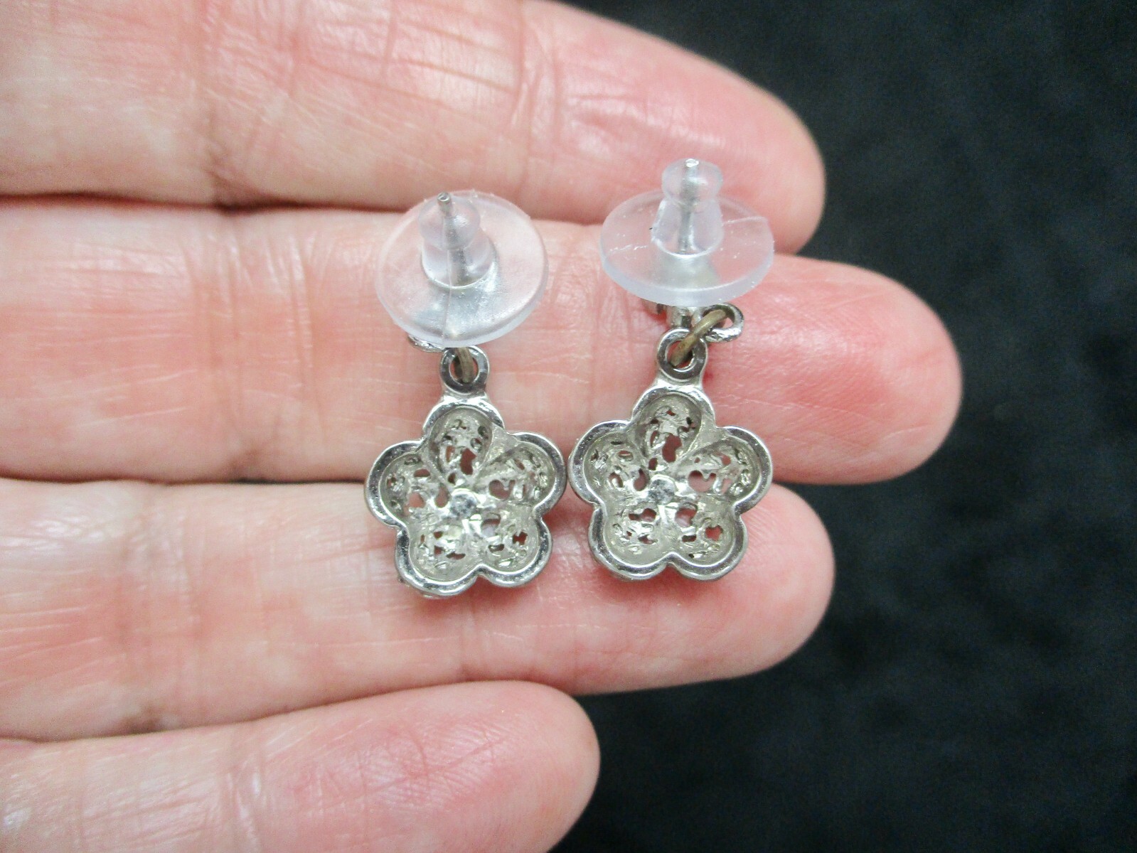 Vintage-Silver Tone Classic Dangle Pierced Earrings