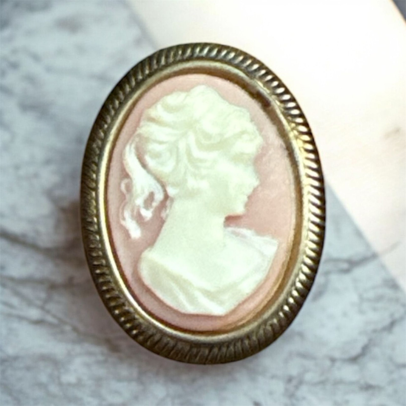Sold at Auction: Vintage Cameo Brooch Pin,