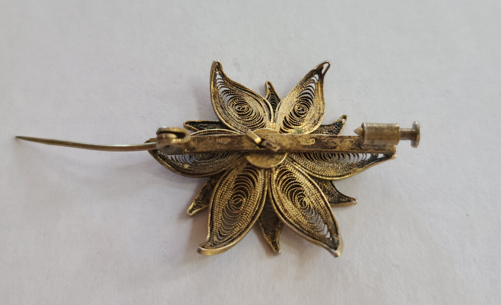 800 Silver Gold Vermeil Cannetille Filigree Vintage Floral Pin – Trombone Clasp