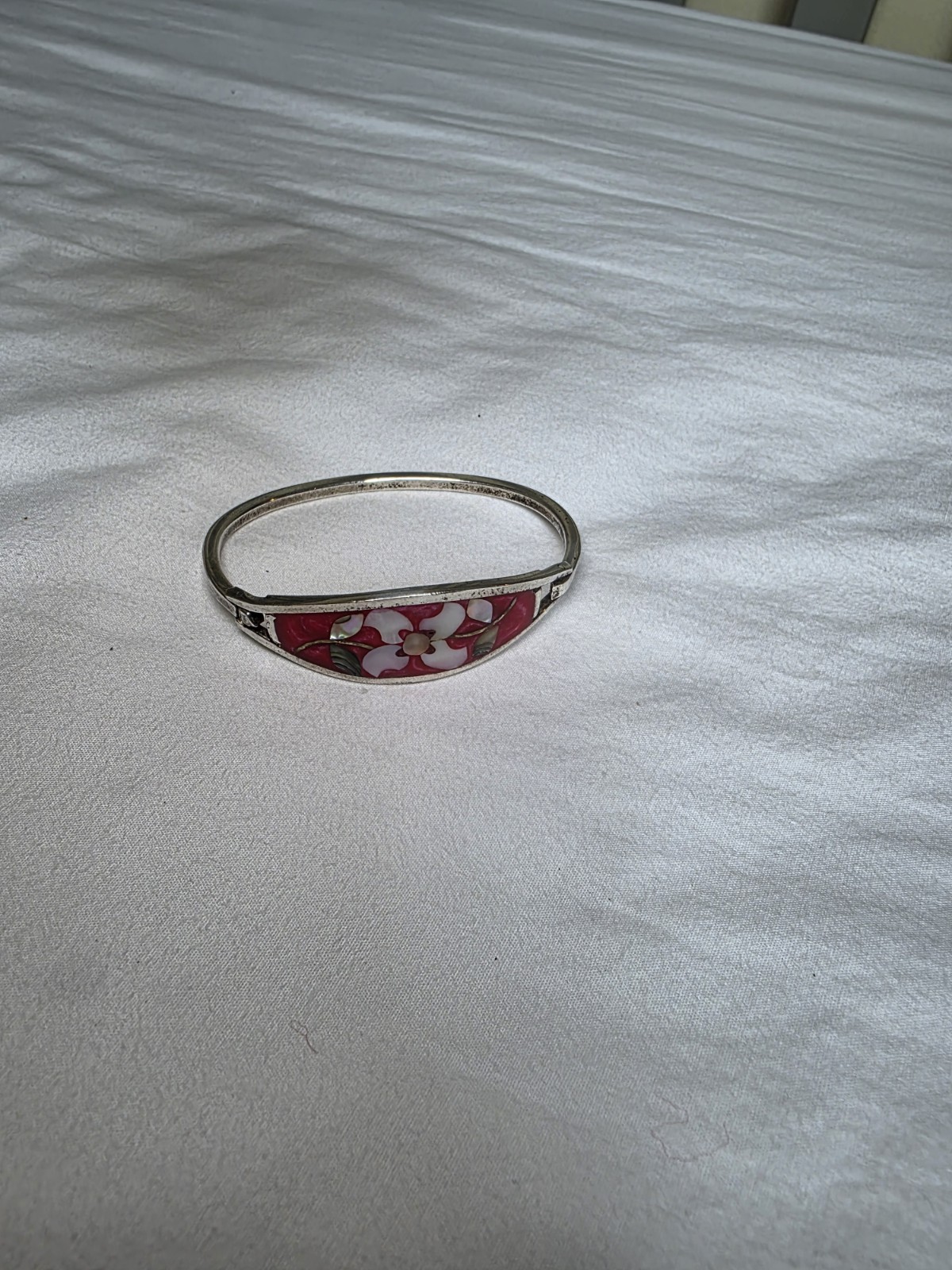 Vintage Red And Silver Floral Hinged Bangle Bracelet 80s