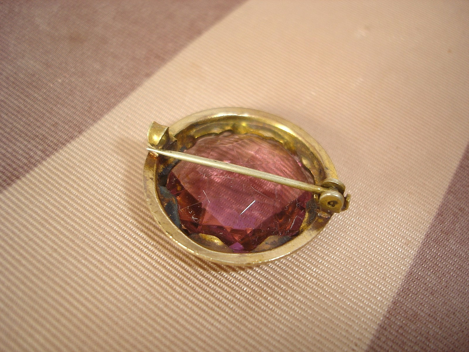 Antique C-Clasp Amethyst Faceted Glass Open Back 1 Inch Round Pin Brooch