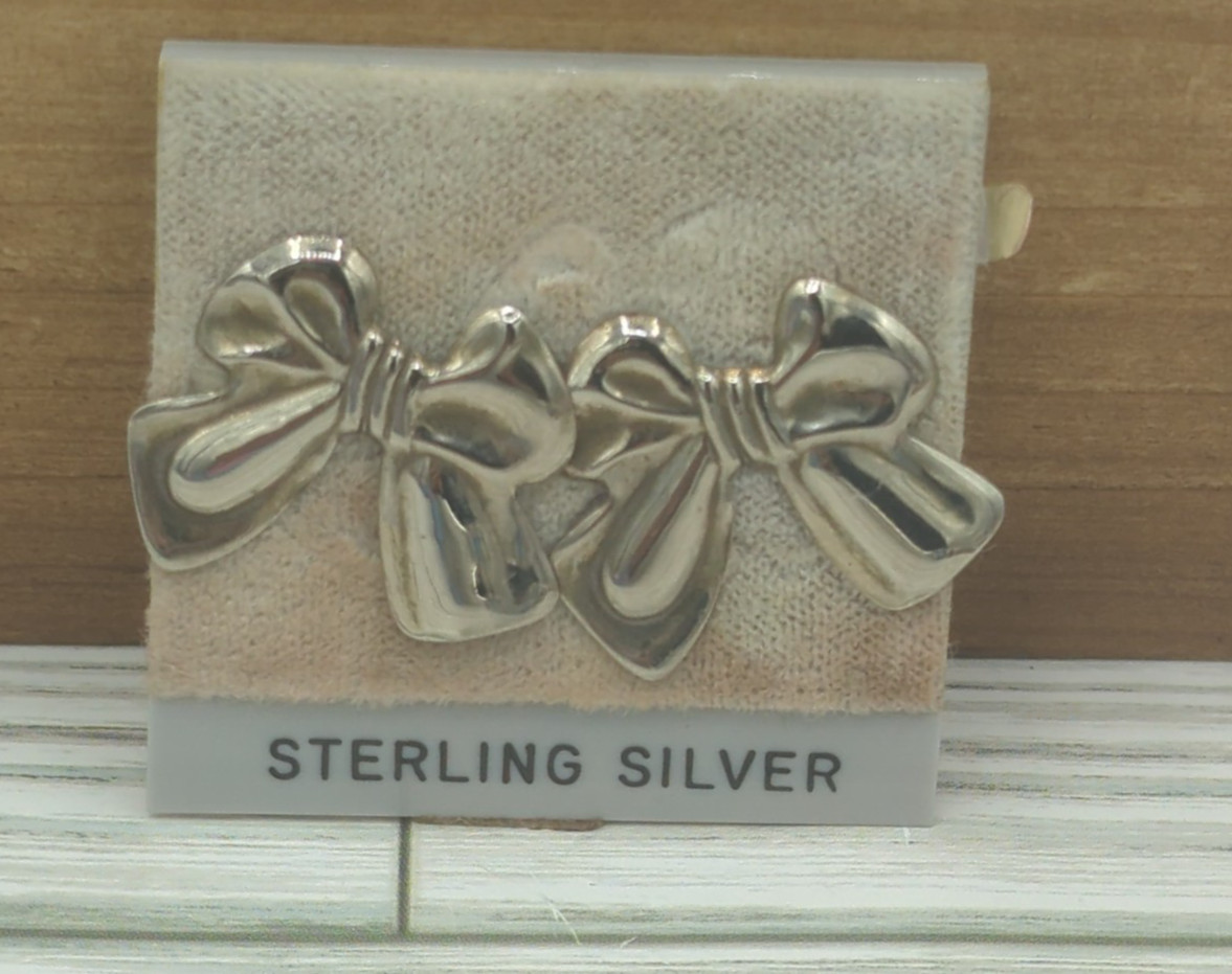 Vintage Sterling Silver Bow Shaped Earrings 1980’s May Company