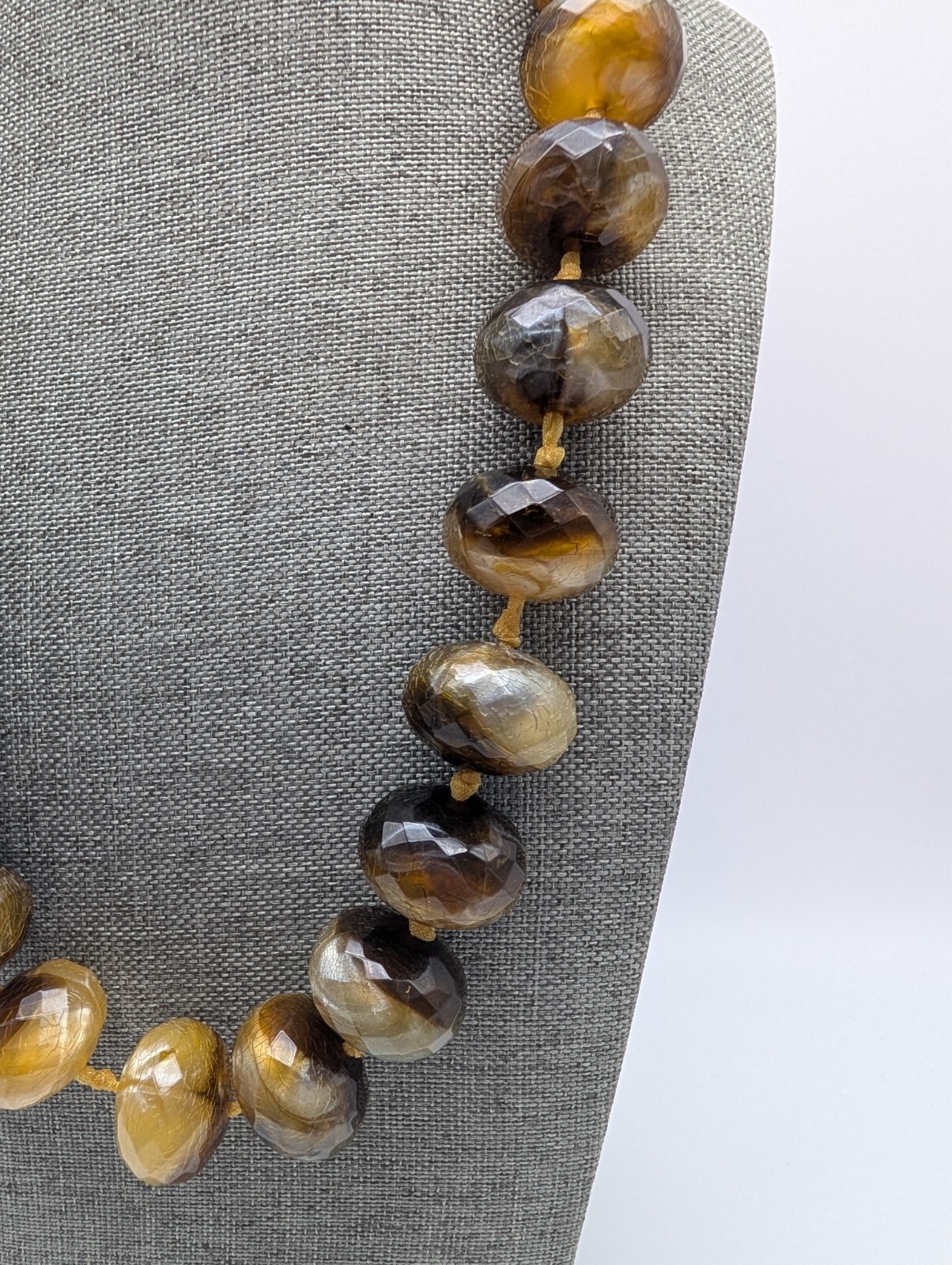 Chunky Hand Knotted Tan Brown Marble Swirl Plastic Faceted Beaded Necklace