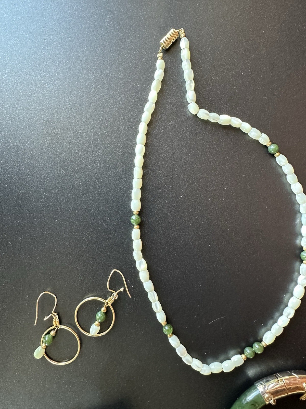 Vintage Jade Bangle LOT Pendant Necklace Earrings Lot