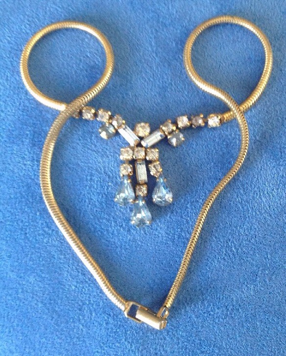 Vintage Leo Glass Choker Necklace Golden Chain w Rhinestones Art Deco Influence