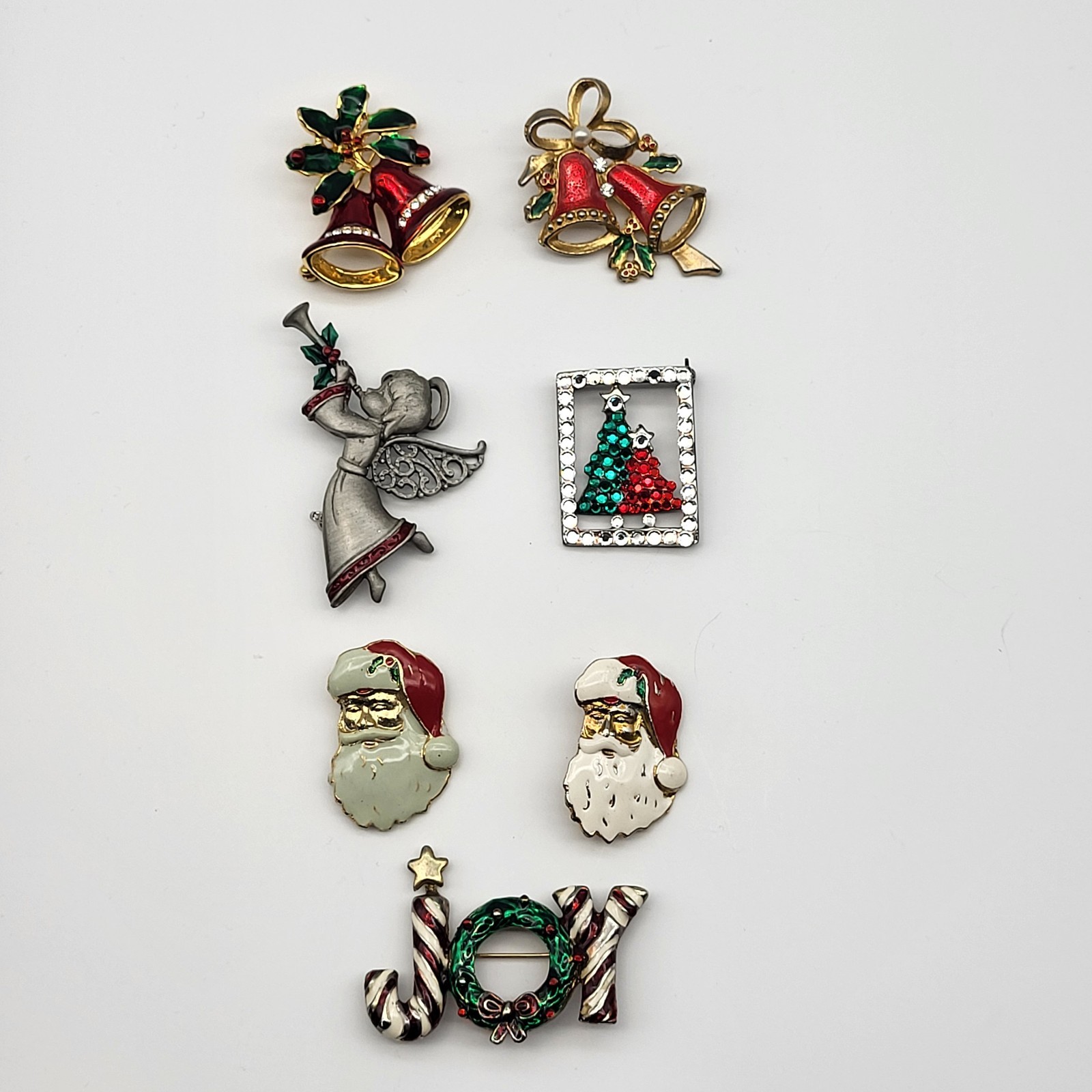 Fun VTG Christmas Jewelry Lot Collection Enamel Rhinestone Santa Tree Holiday