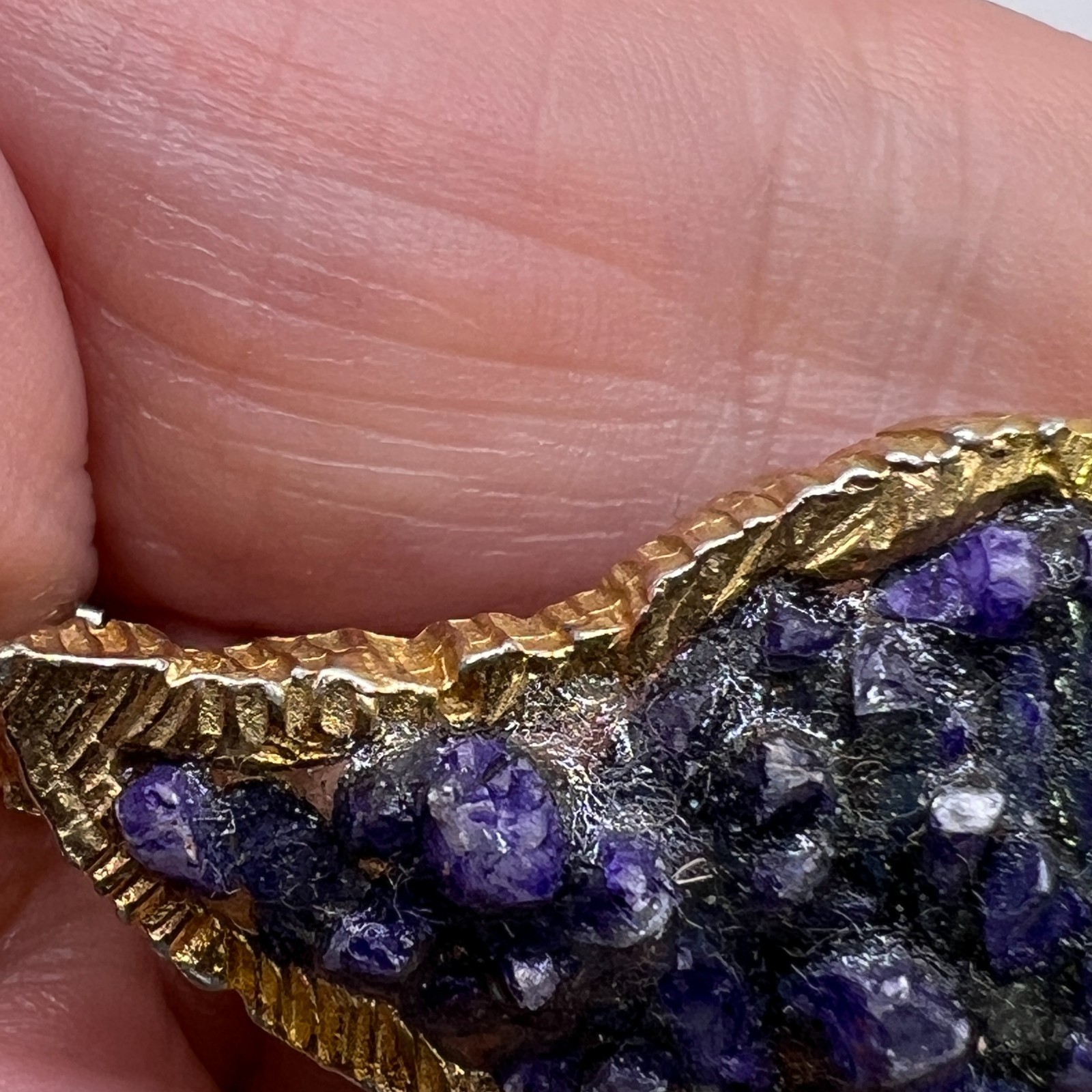 Signed Lester JOY Plique a Jour Purple Paisley BROOCH Gold Tone Costume Jewelry
