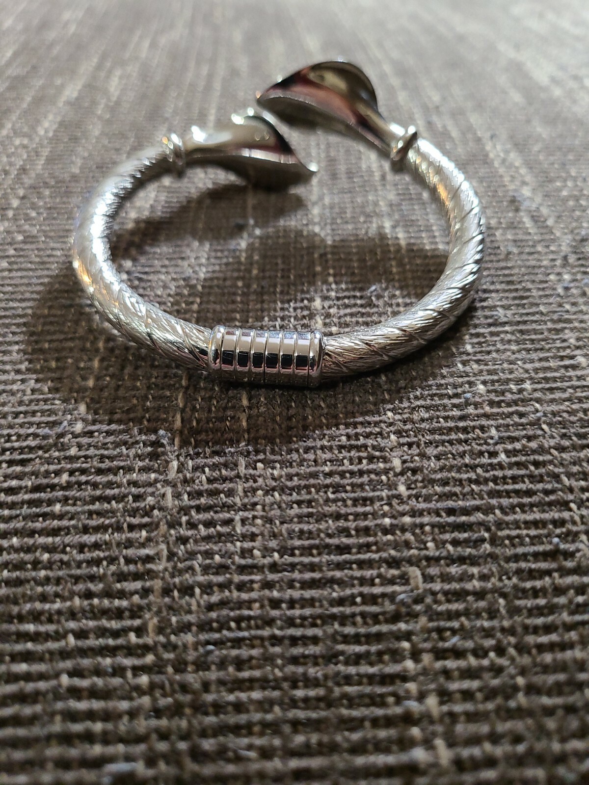 Silver toned flower bracelet quality HSN Vintage piece