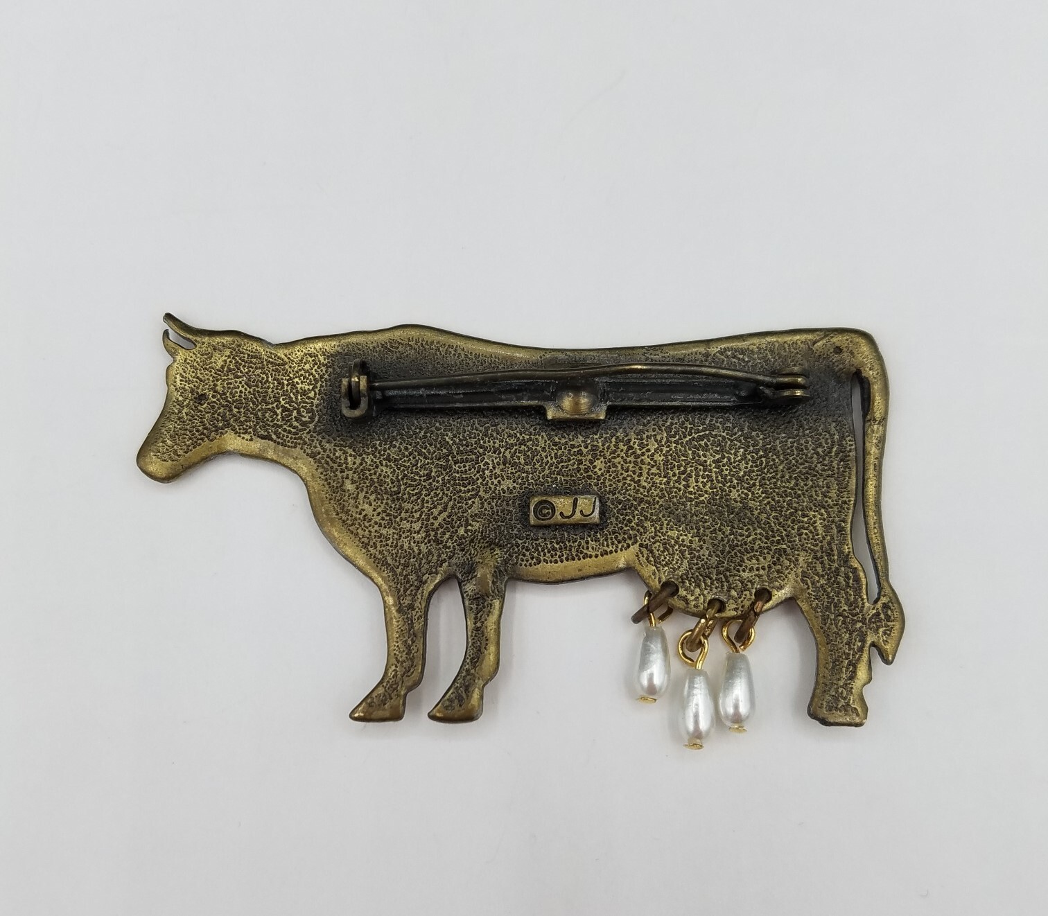 Set of 4 JJ Jonette Brooches Cat Catching Fish, Cow, Bunnies, Casa House – READ