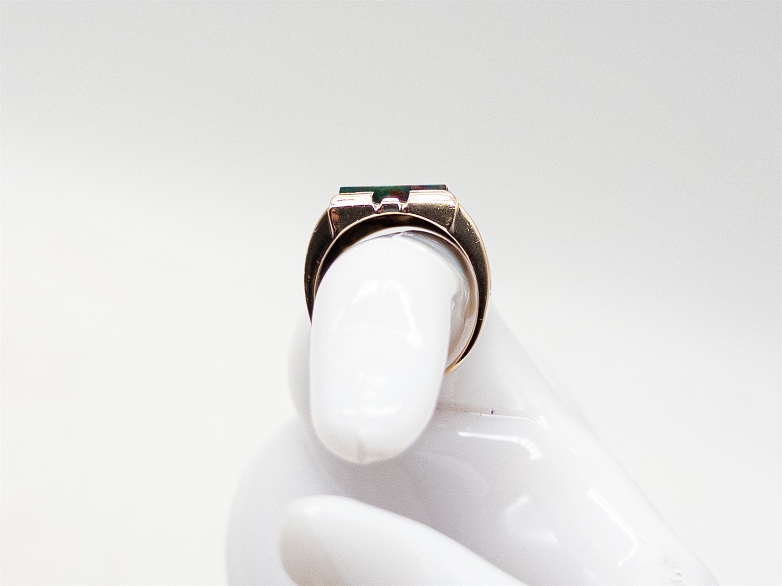Vintage 1940s $3000 4ct BLOODSTONE SWORD 10k Yellow Gold Mens Band Ring 7g