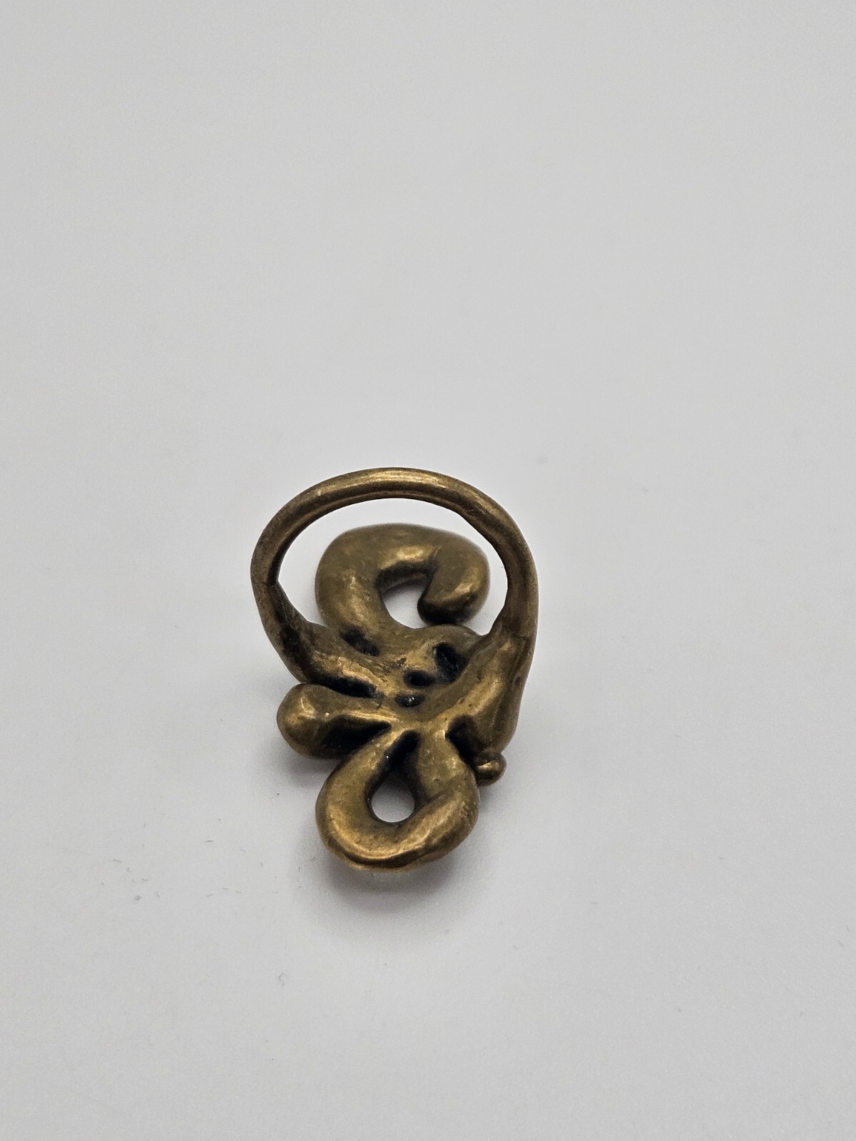 Vintage Brass & Copper Modernist Brutalist Flower Scroll Ring Size 6