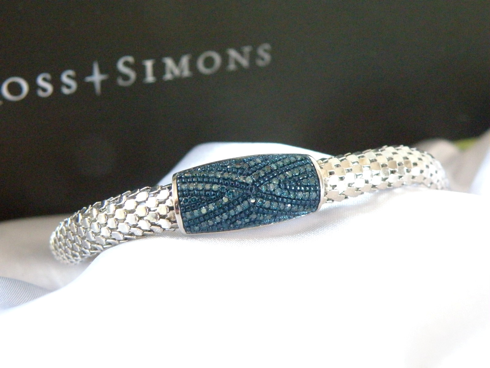 Sterling Silver 925 Natural Irradiated Blue Diamond Mesh Popcorn Bracelet 7″