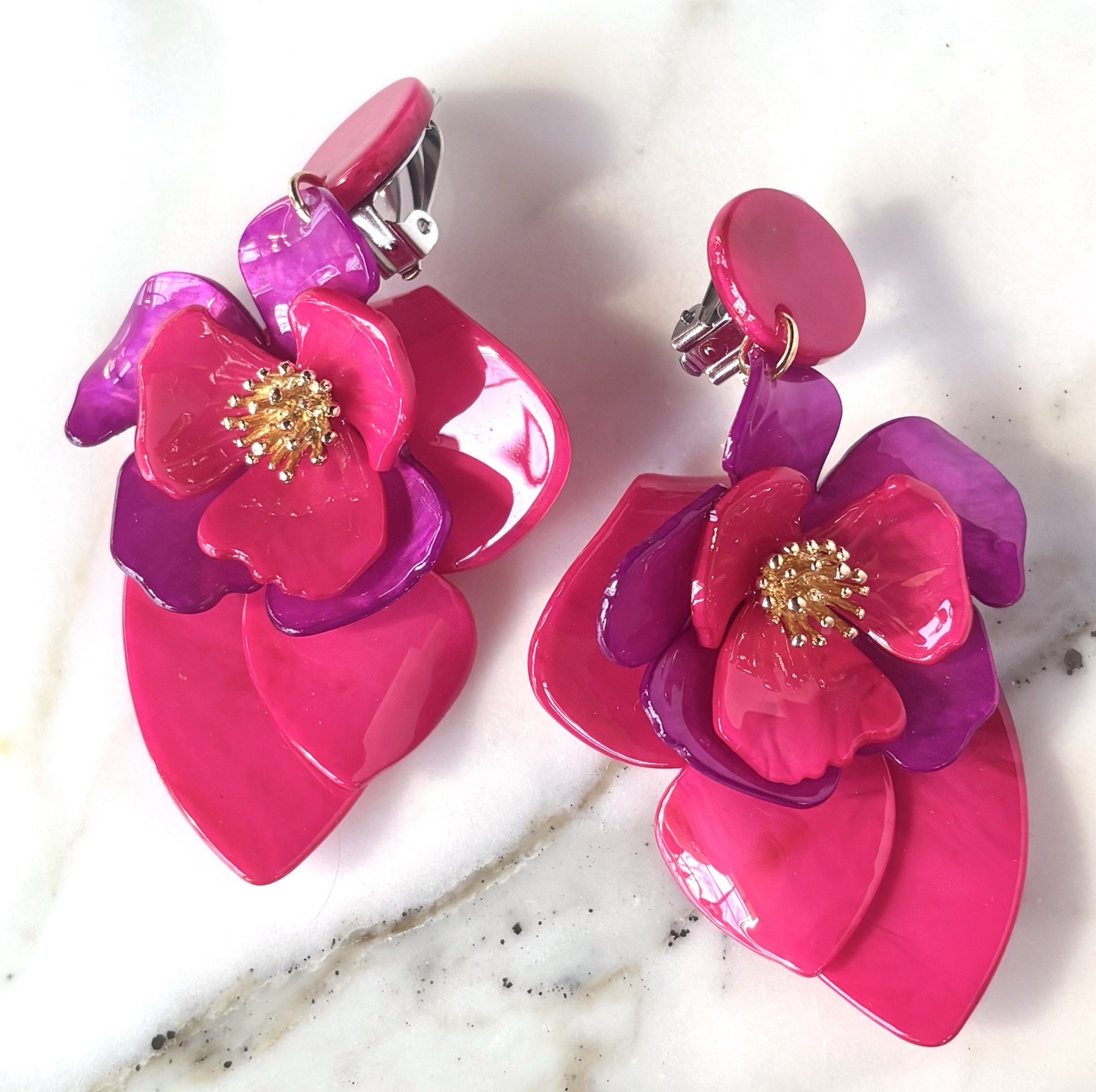 DESIGNER PINK PURPLE RESIN 3 Inch MASSIVE FLOWER BOUQUET CLIP ON EARRINGS NEW