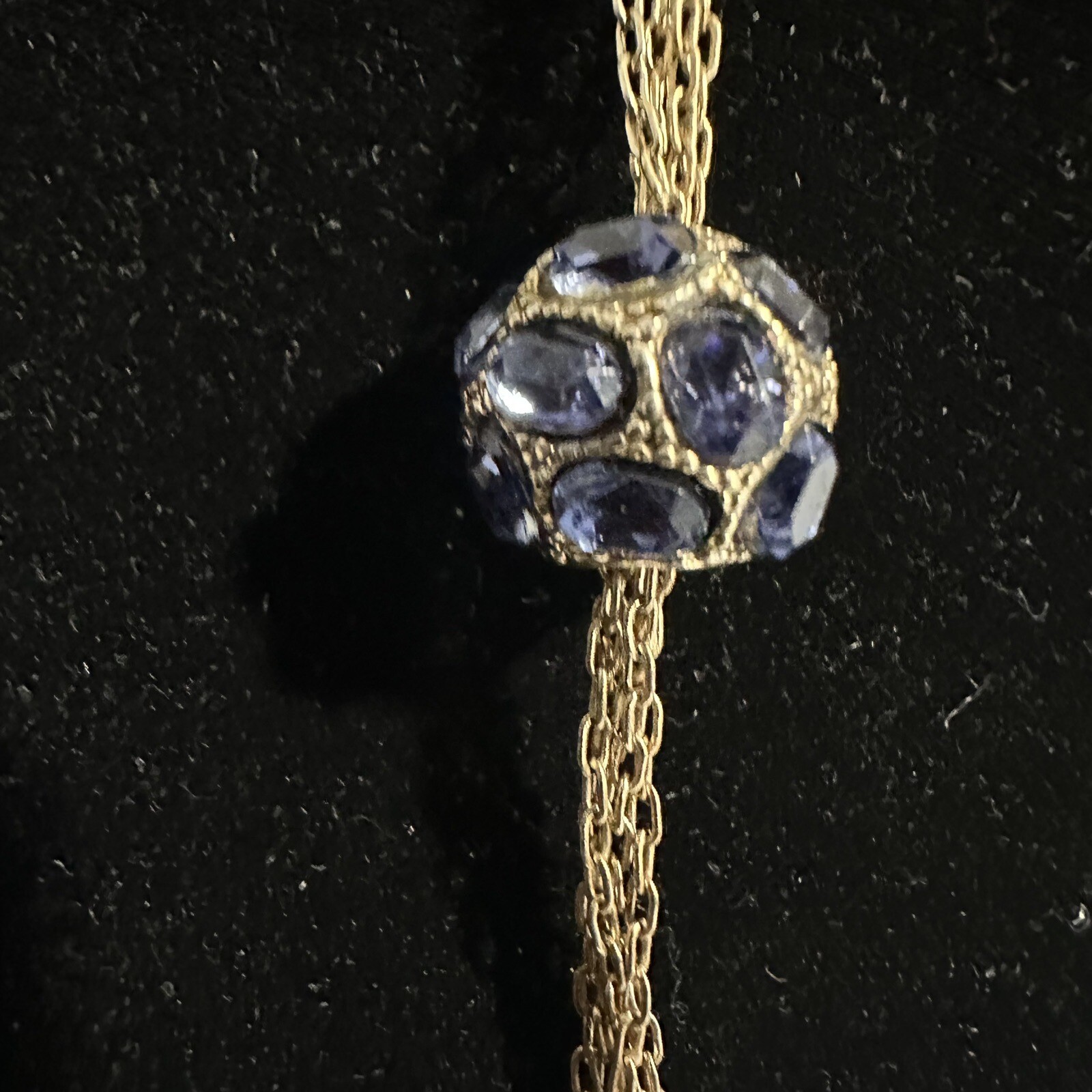 KENNETH JAY LANE SIGNED NECKLACE WITH BLUE CRYSTALS and POUCH