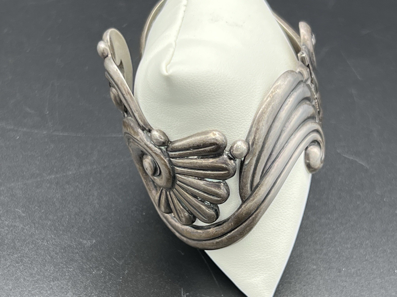 Solid Silver 980 Clamper Bracelet GERARDO LOPEZ TAXCO High End Select Magnifico!