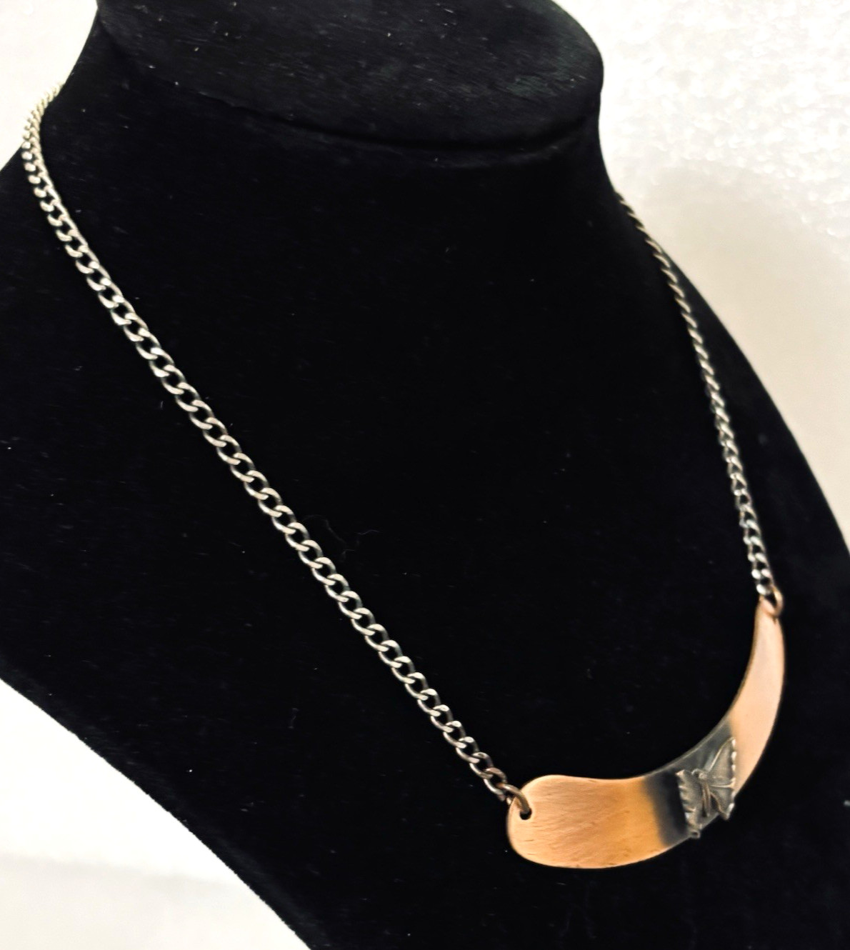Vtg Curved Bar Pendant Chain Butterfly Choker Necklace Copper Tone 13″