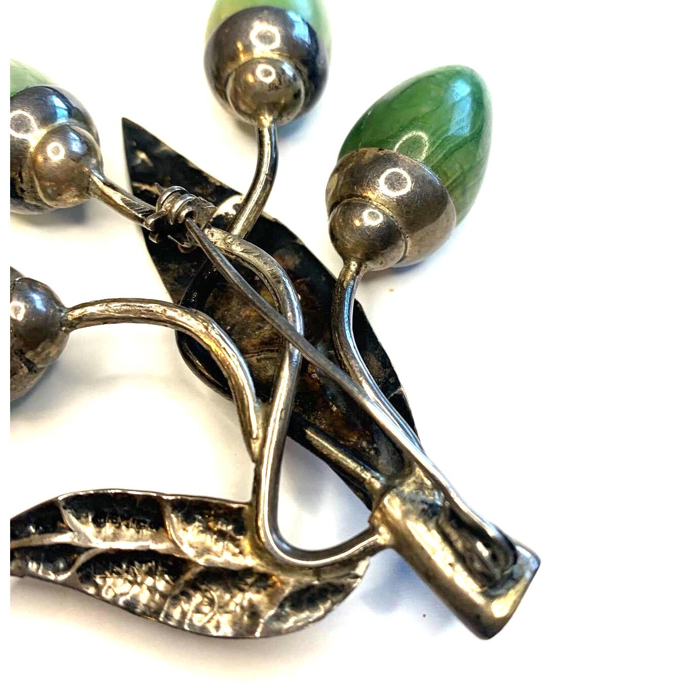 Vintage Mexico Silver and Green Agate Flower Bud Brooch Pin