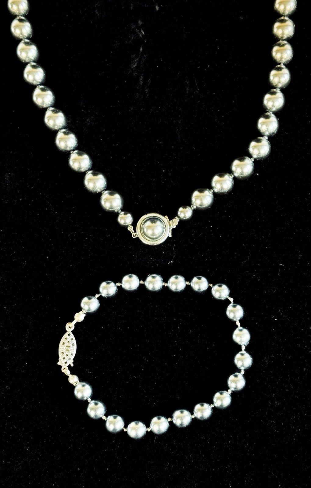 Vintage Faux Dark Gray Pearl Necklace and Matching Bracelet Glass Both EUC