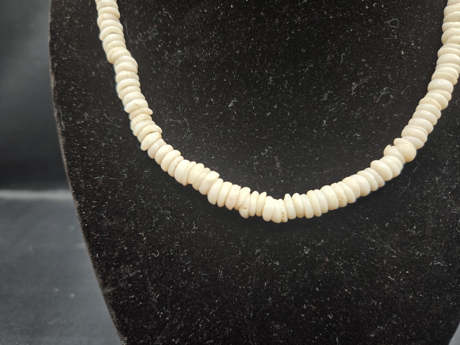 Vtg Hawaiian Small Puka Shell Bead 16″ Necklace Surfer Seashell Necklace