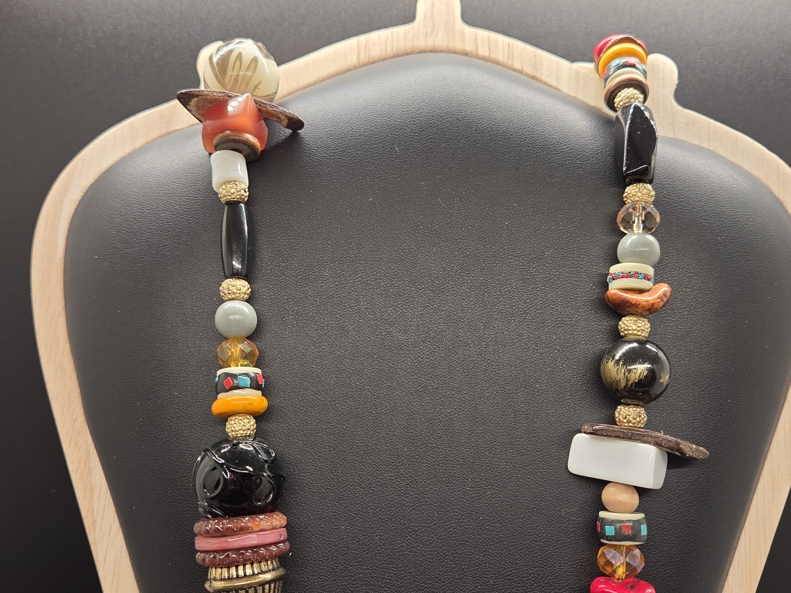 VTG Boho Necklace Artisan Glass Ceramic Lucite Stone Wood Fun Festival Beads 28″