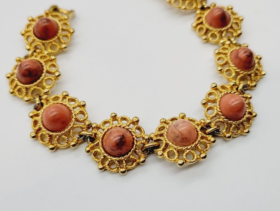 Sarah Coventry Bracelet Filigree Flower Cabochon Link Vintage 7.25 in