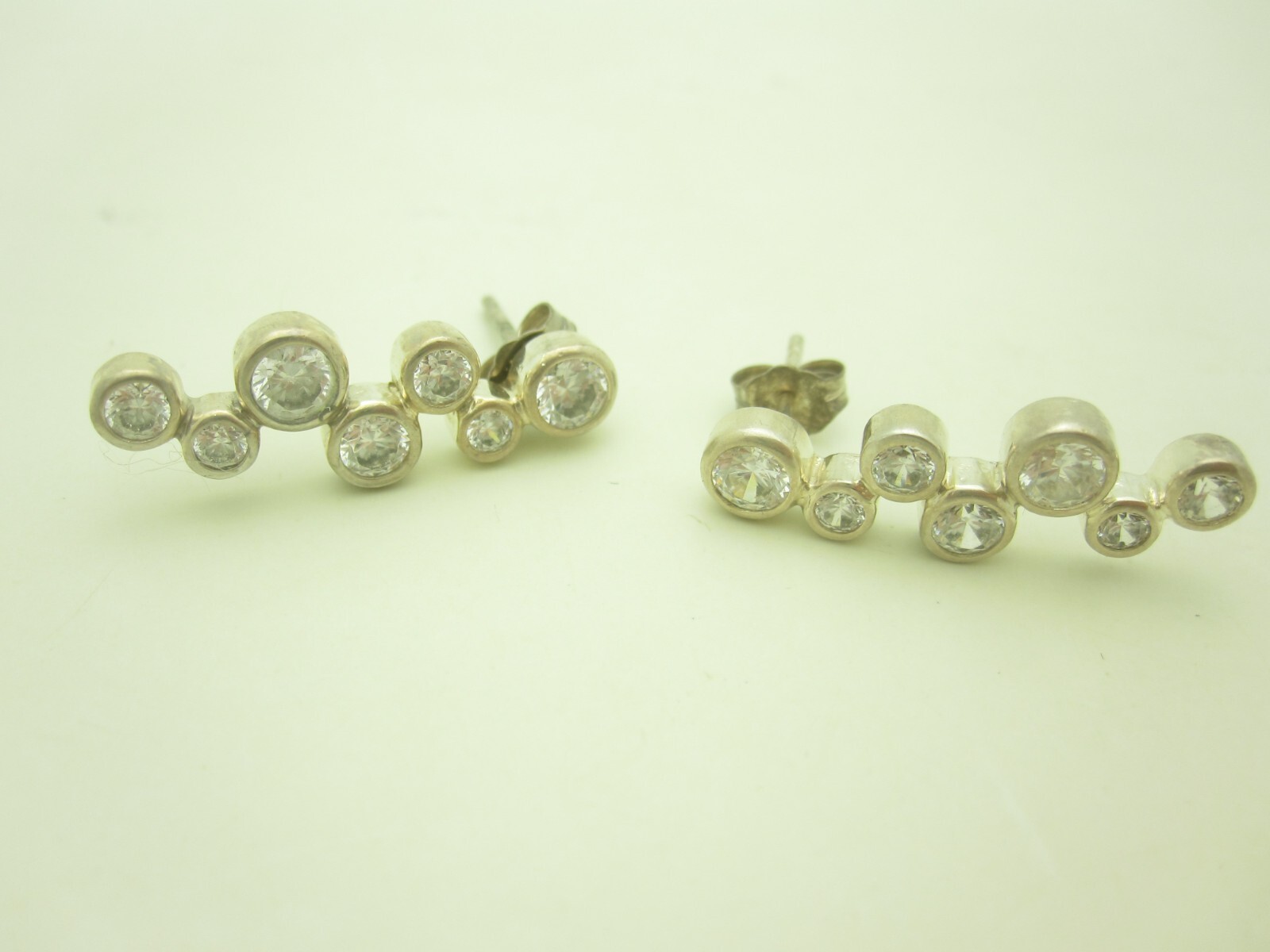 DBJ Sterling Silver Round Circle Tiered Alternating CZ Stud Earrings