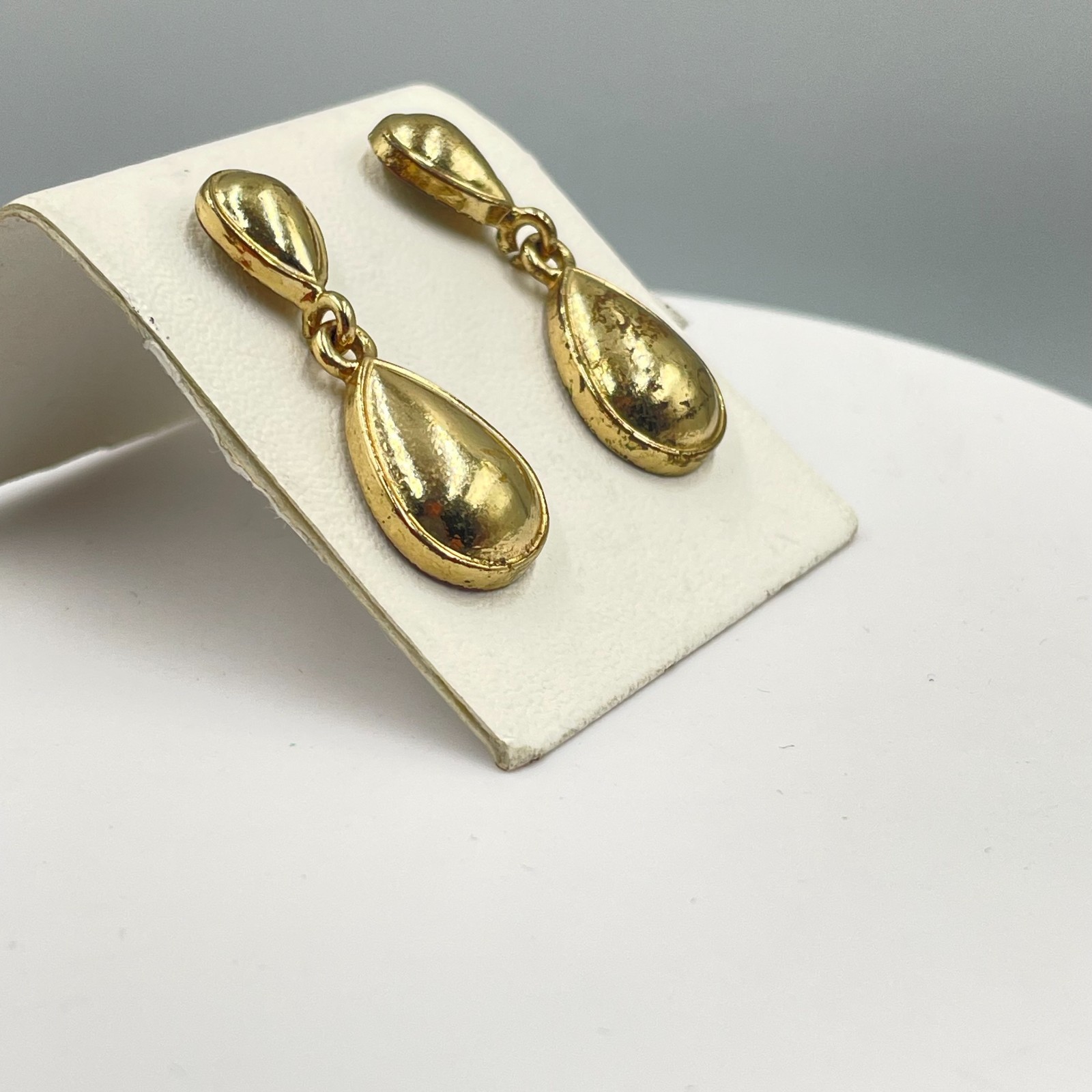 Vintage Gold-Tone Classic Polished Double-Tier Teardrop Dangle Drop Earrings