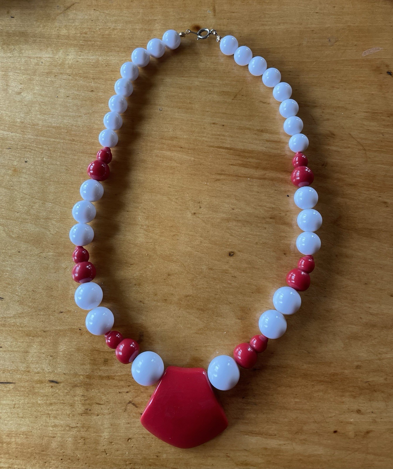 Vintage 1980’s Art Deco Style Necklace Red And White 22 Inches