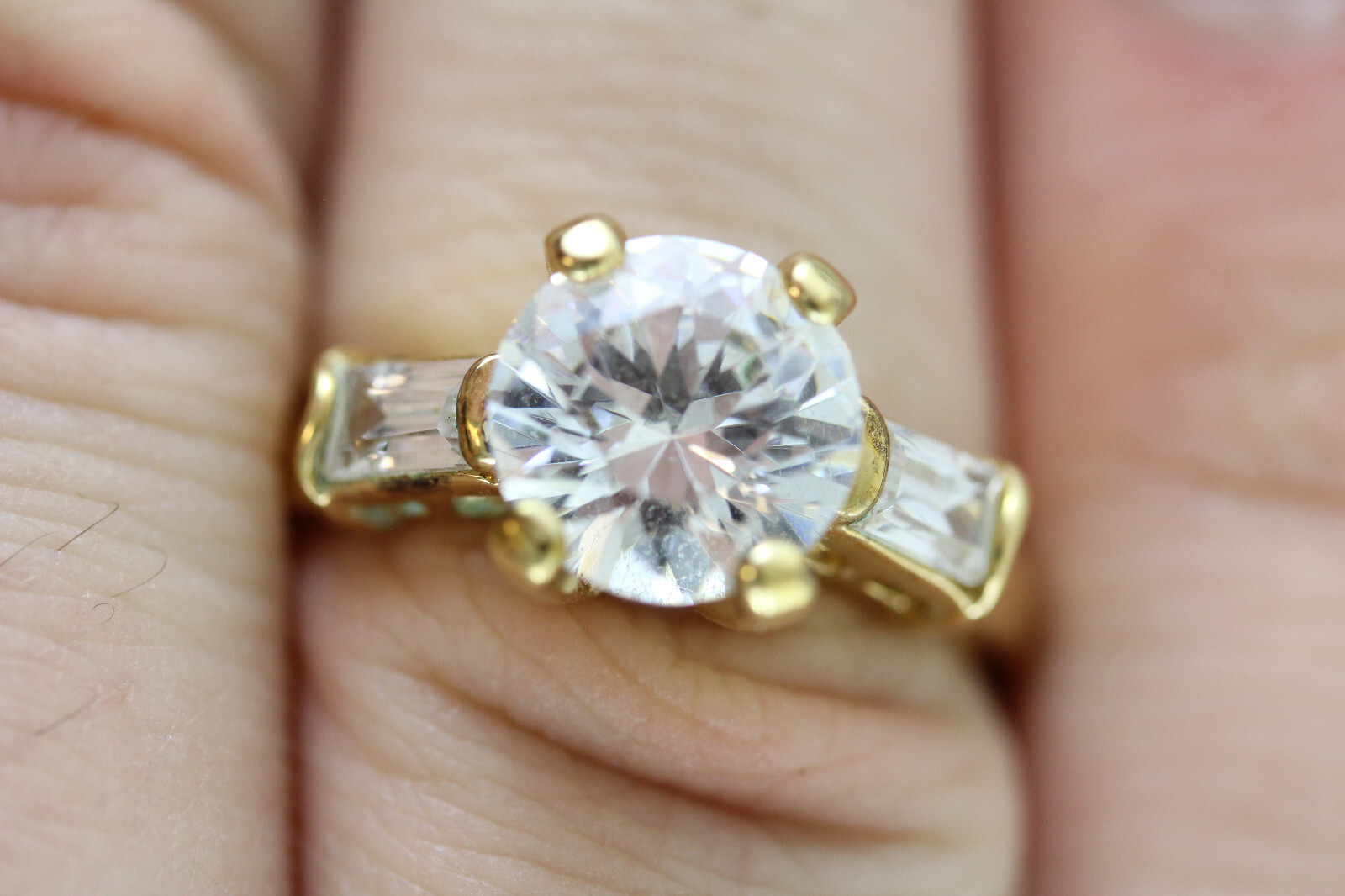 BRILLIANT WEDDING RIGHT HAND STERLING SILVER 925 RING SZ 9 LUXURY GOLD PLATED