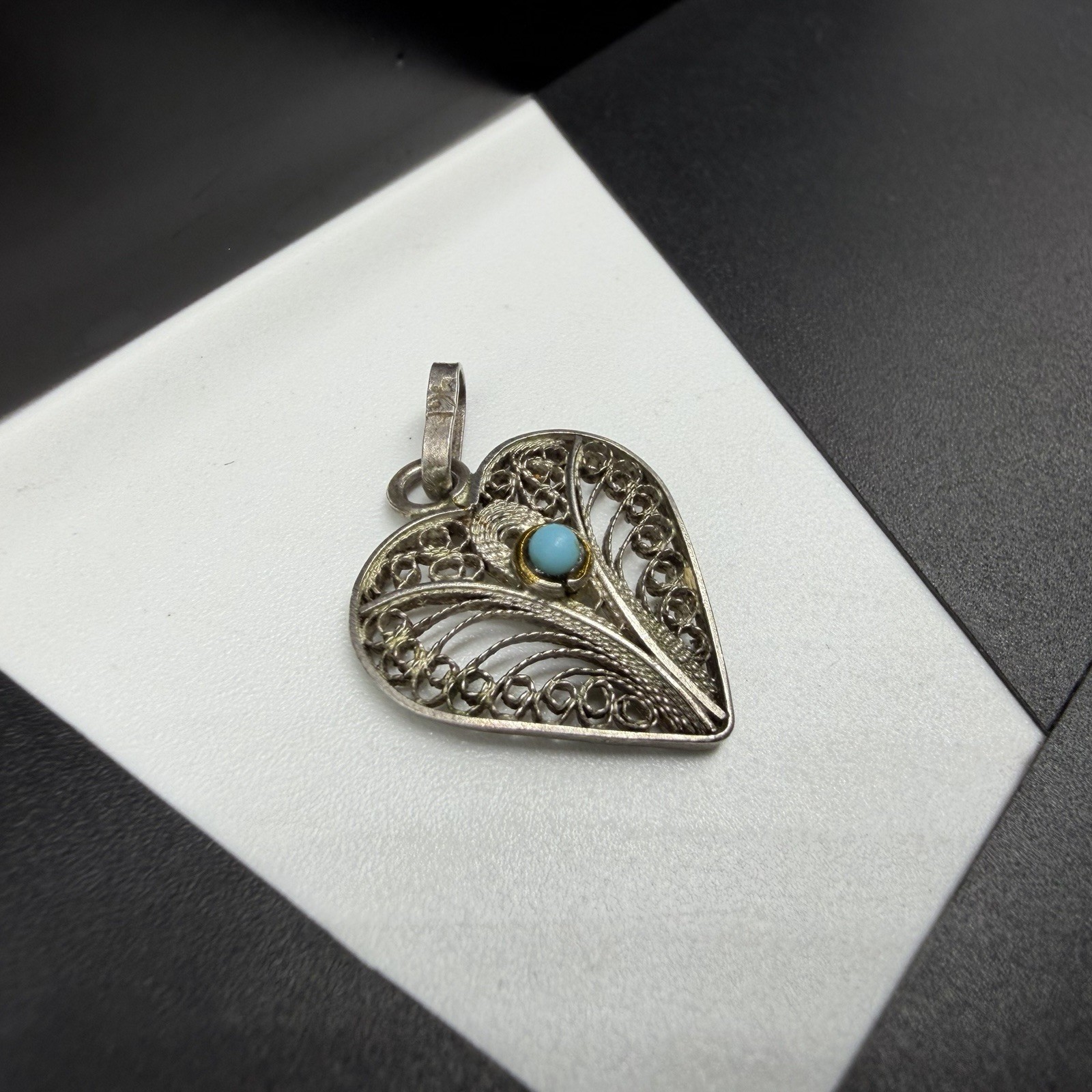 Sterling Silver 925 Vintage Filigree Turquoise Stone Heart 17.5mm Pendant 1.1g