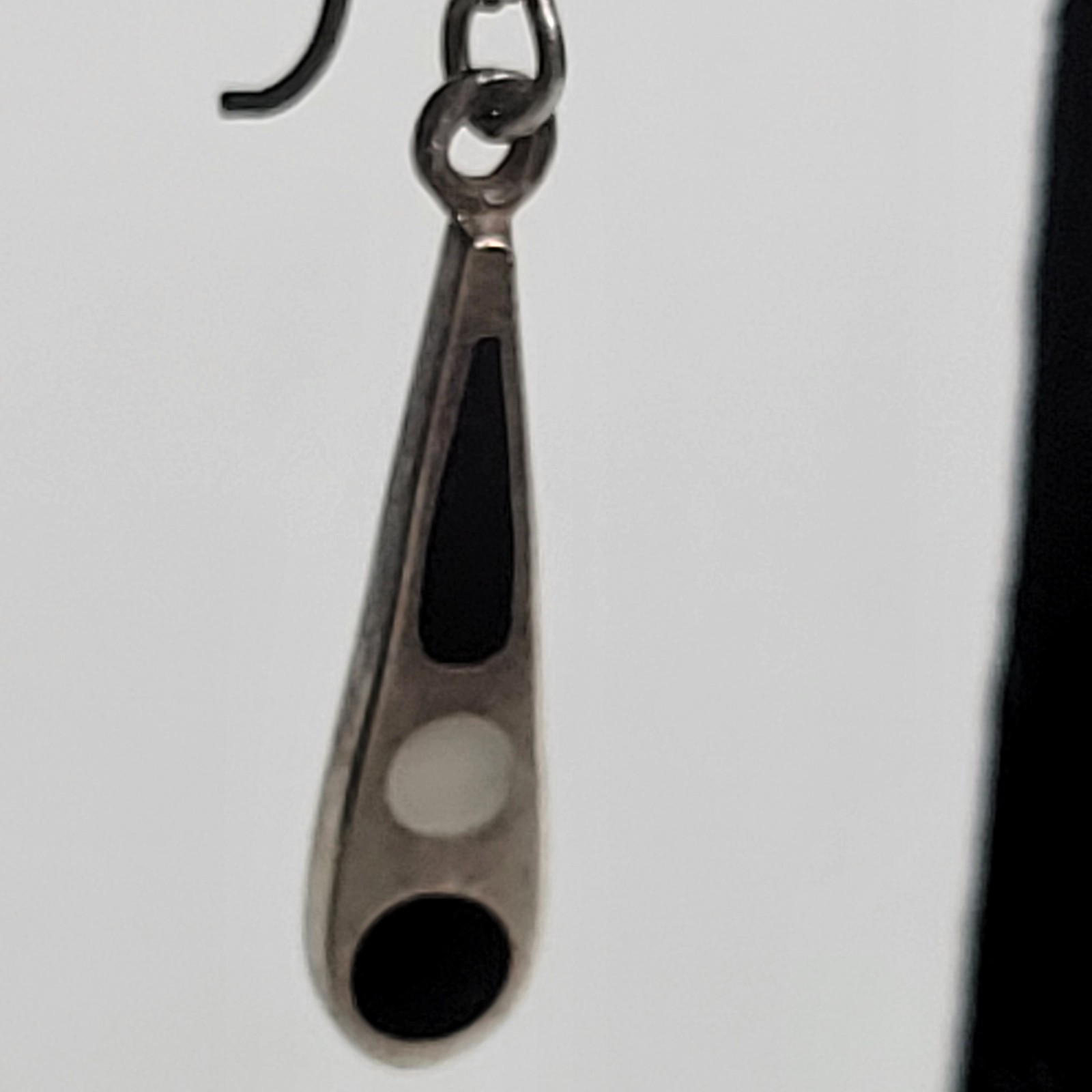 Vintage CW Signed 925 Sterling Silver Black Onyx/MOP Dangle Earrings 1.25 In.