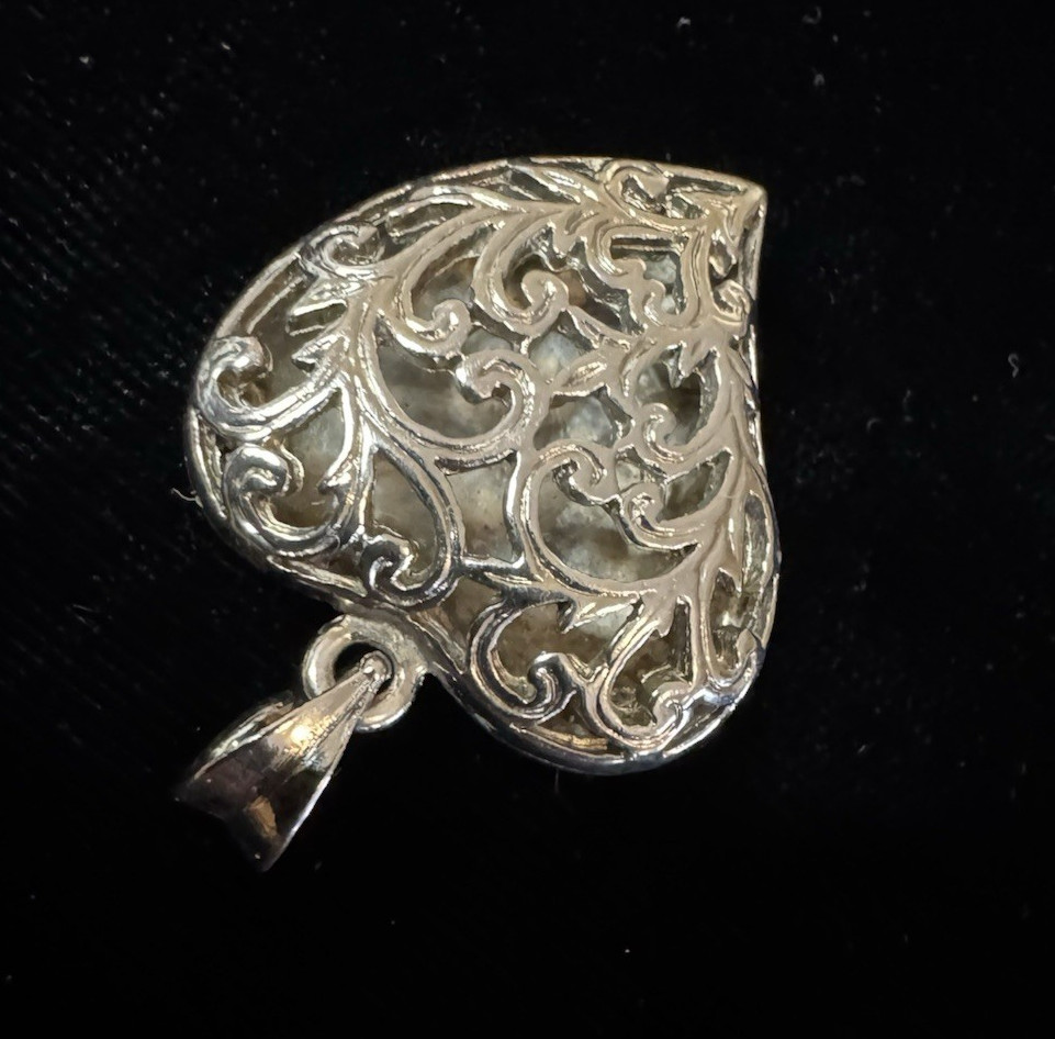 925 Sterling Silver Filigree Puff Heart Pendant Thailand Love Beauty FineJewelry
