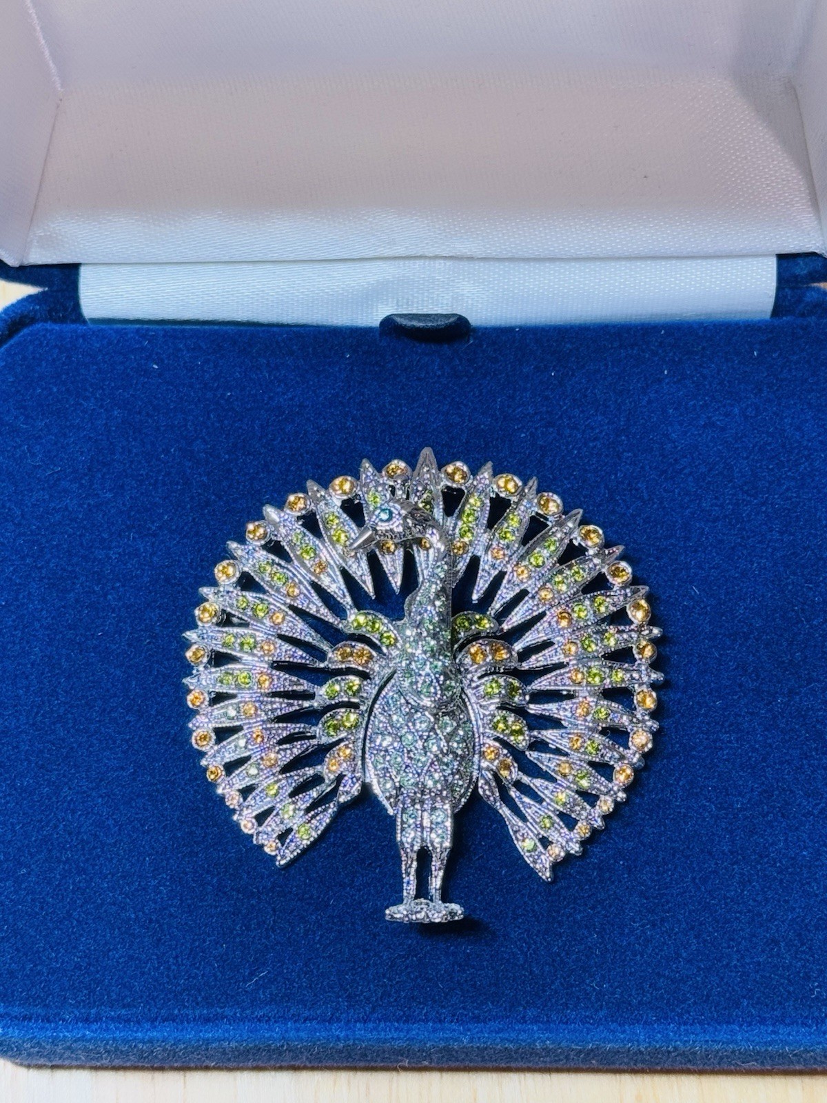 Vintage Jacqueline Kennedy JBK Camrose & Kross Rhinestone PEACOCK Bird BROOCH