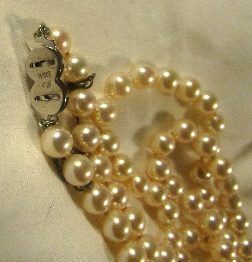 Vintage Cultured Saltwater Pearl Necklace Solid 835 Silver Clasp W. Original Box