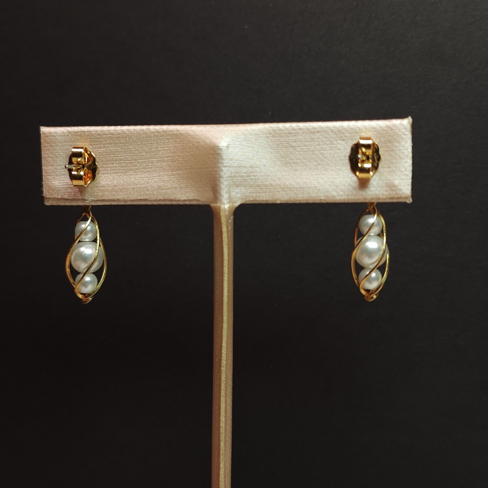 Vintage Gold Tone Twisted Caged Faux Pearl Drop Dangle Earrings Classic Dainty