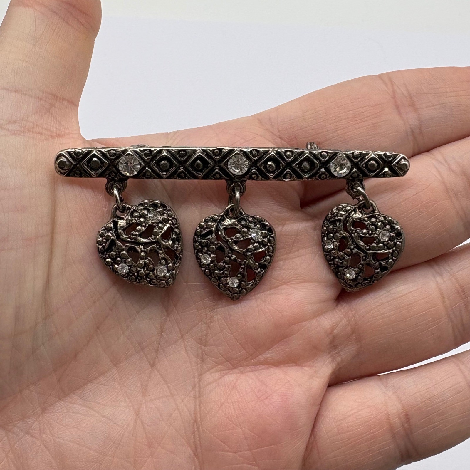 Vintage Pewter Bar Pin Brooch with 3 Dangling Filigree Hearts